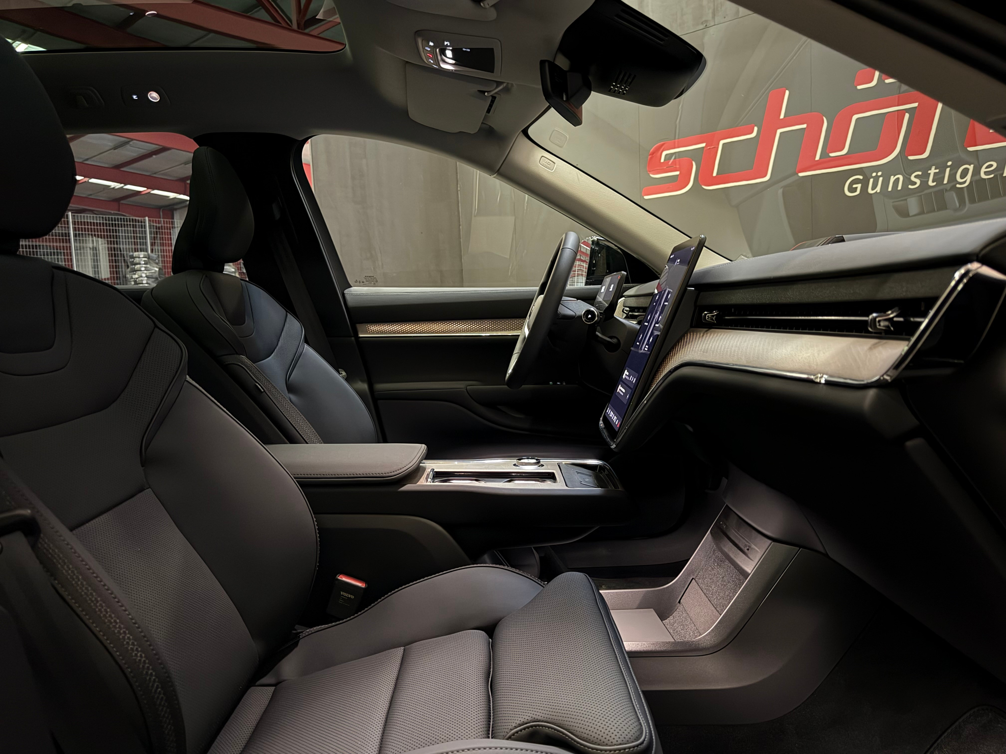 listing desktop thumbnail image 21