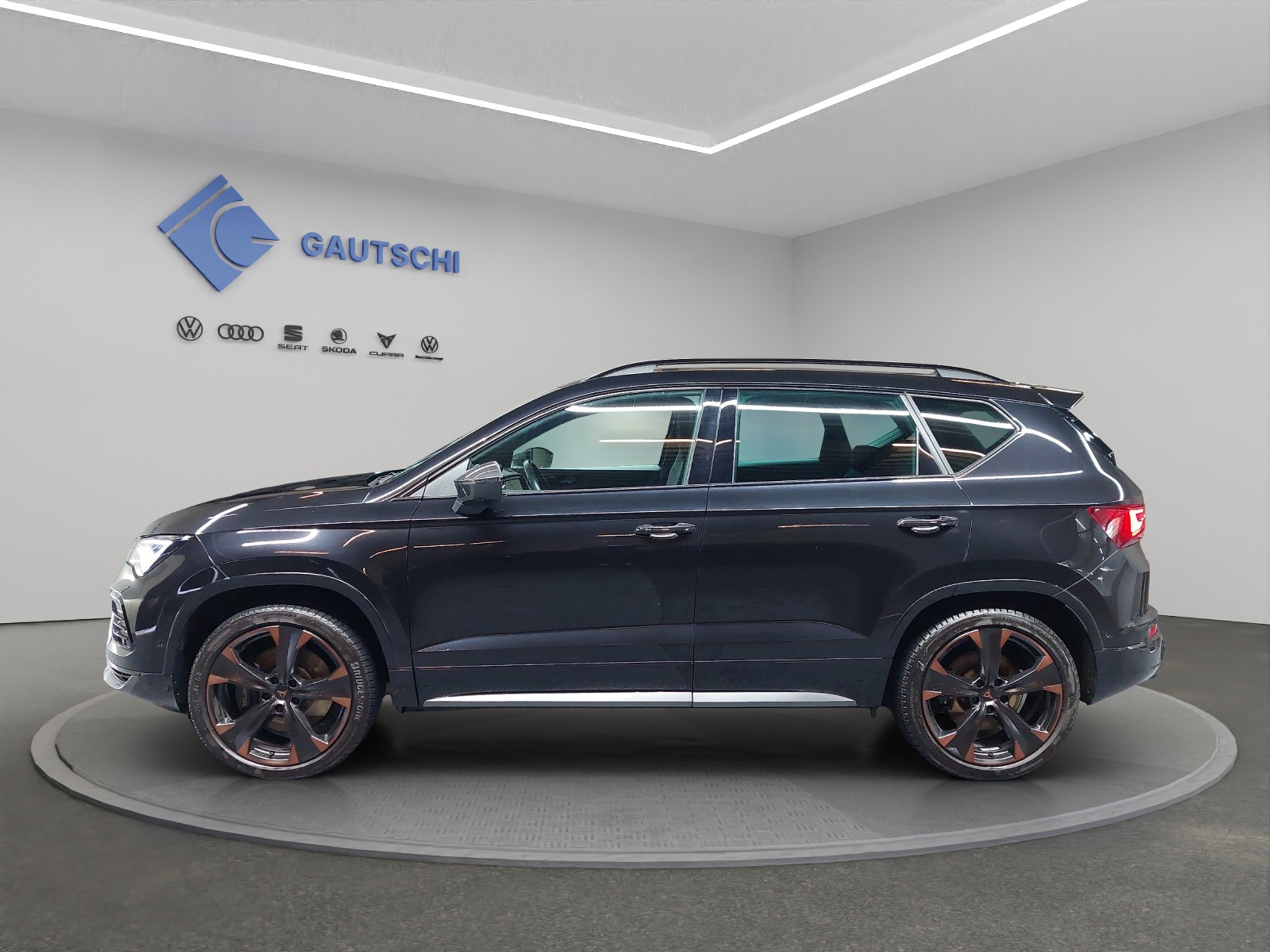 listing desktop thumbnail image 1