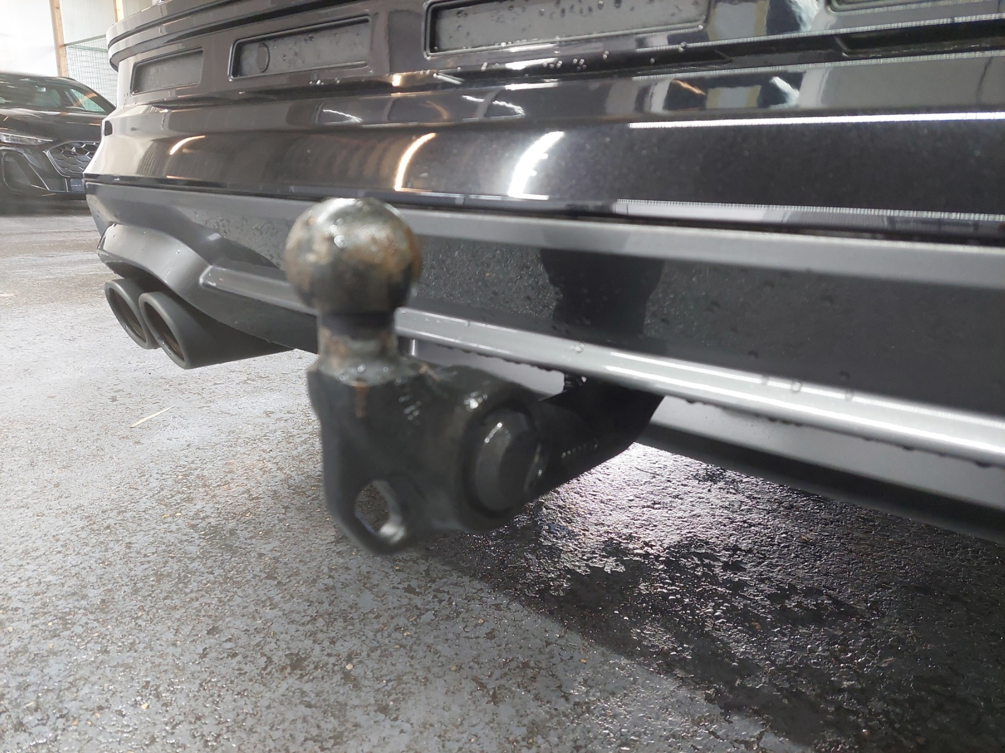 listing desktop thumbnail image 12