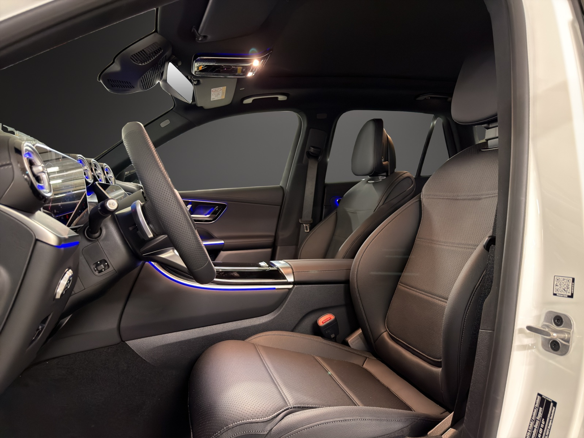 listing desktop thumbnail image 12