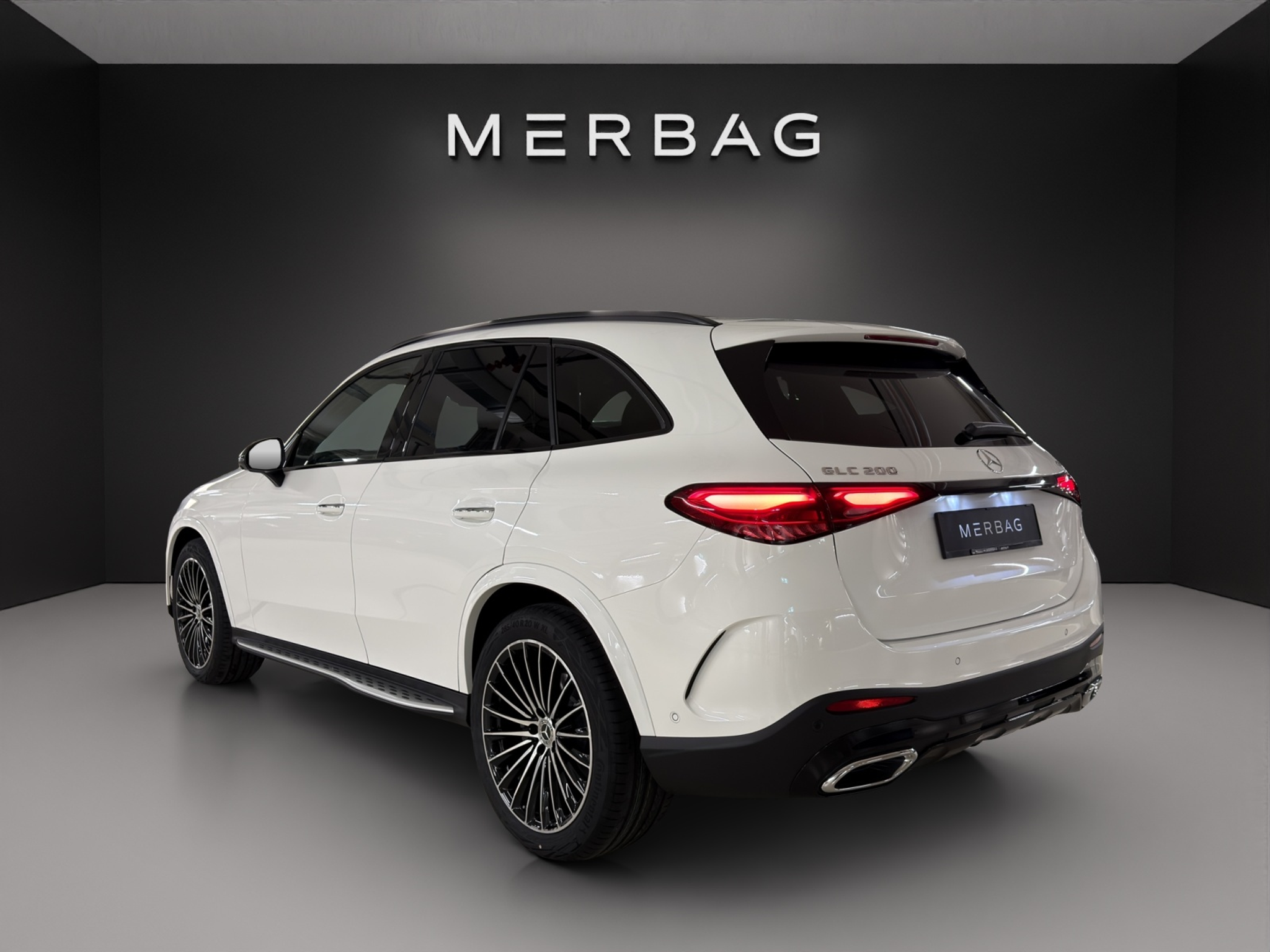 listing desktop thumbnail image 4