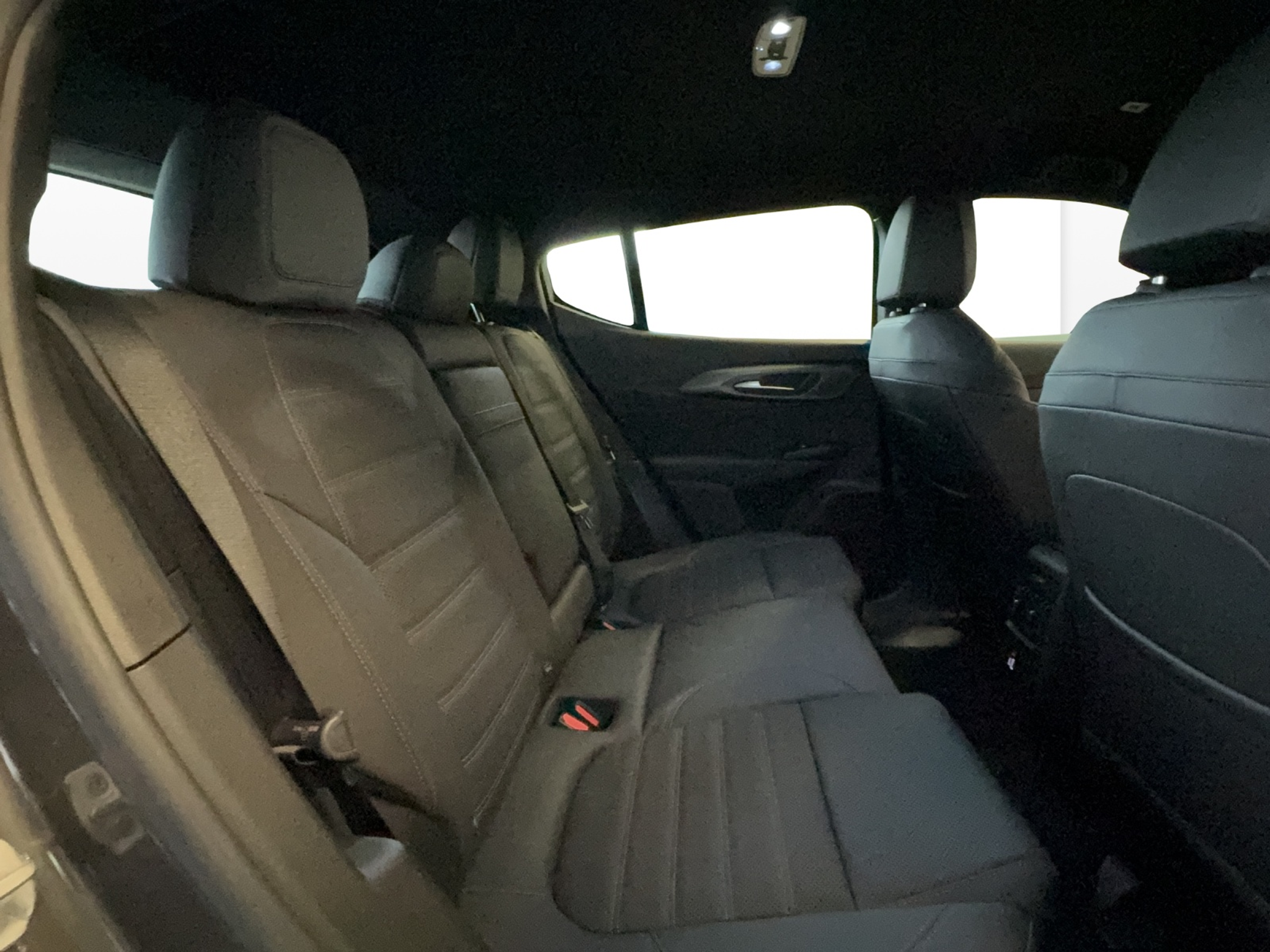 listing desktop thumbnail image 12