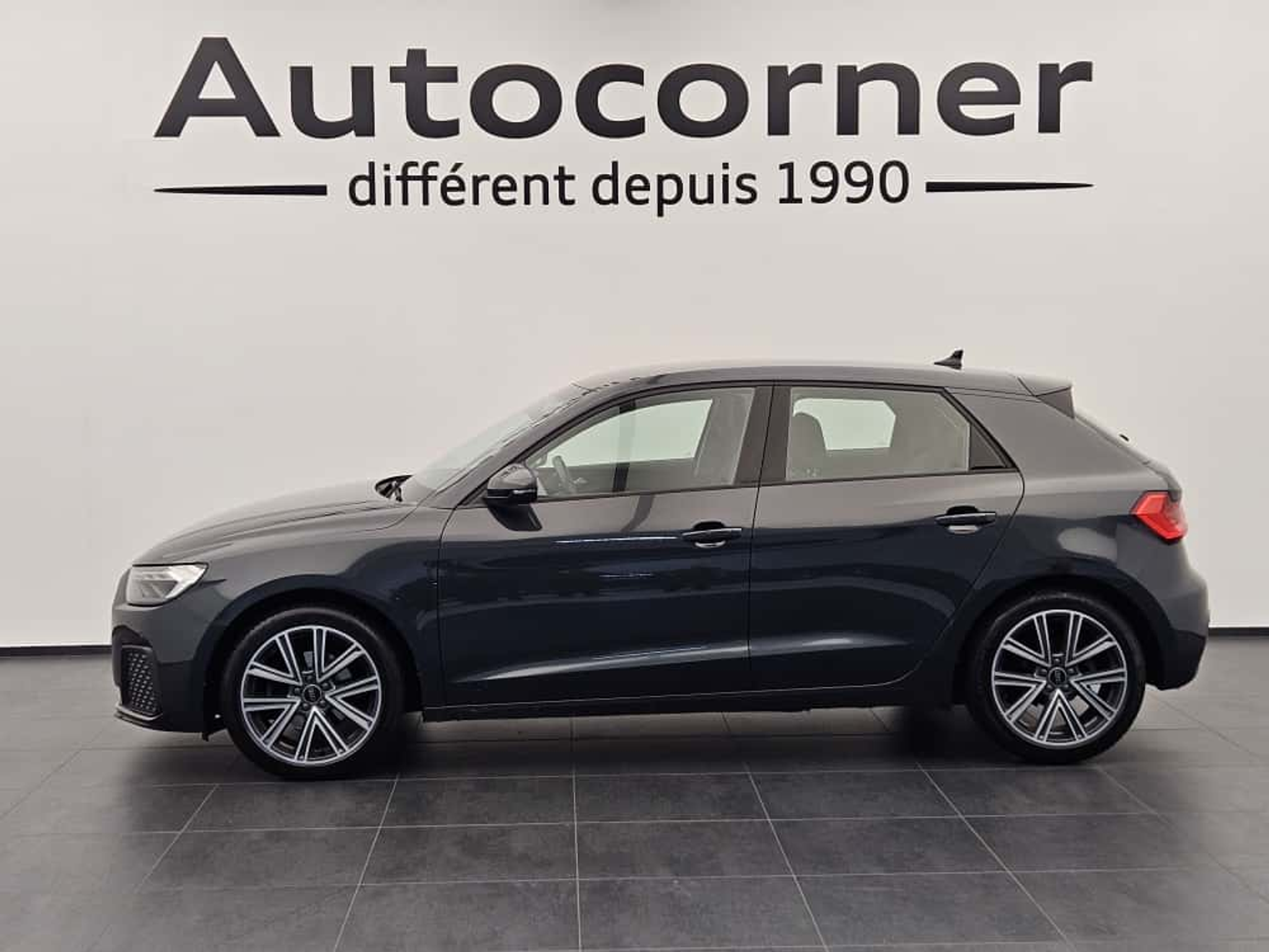 listing desktop thumbnail image 4