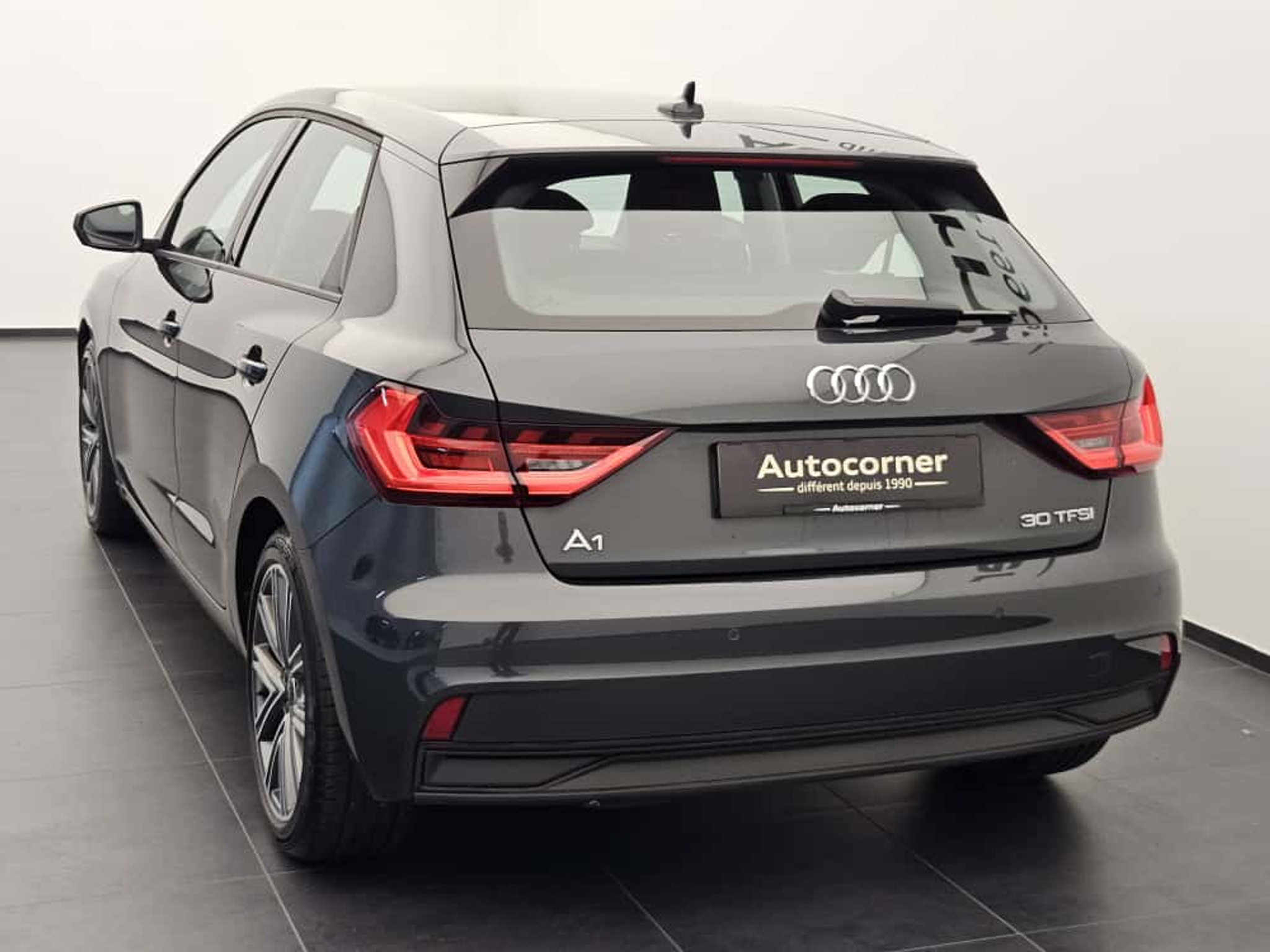 listing desktop thumbnail image 8