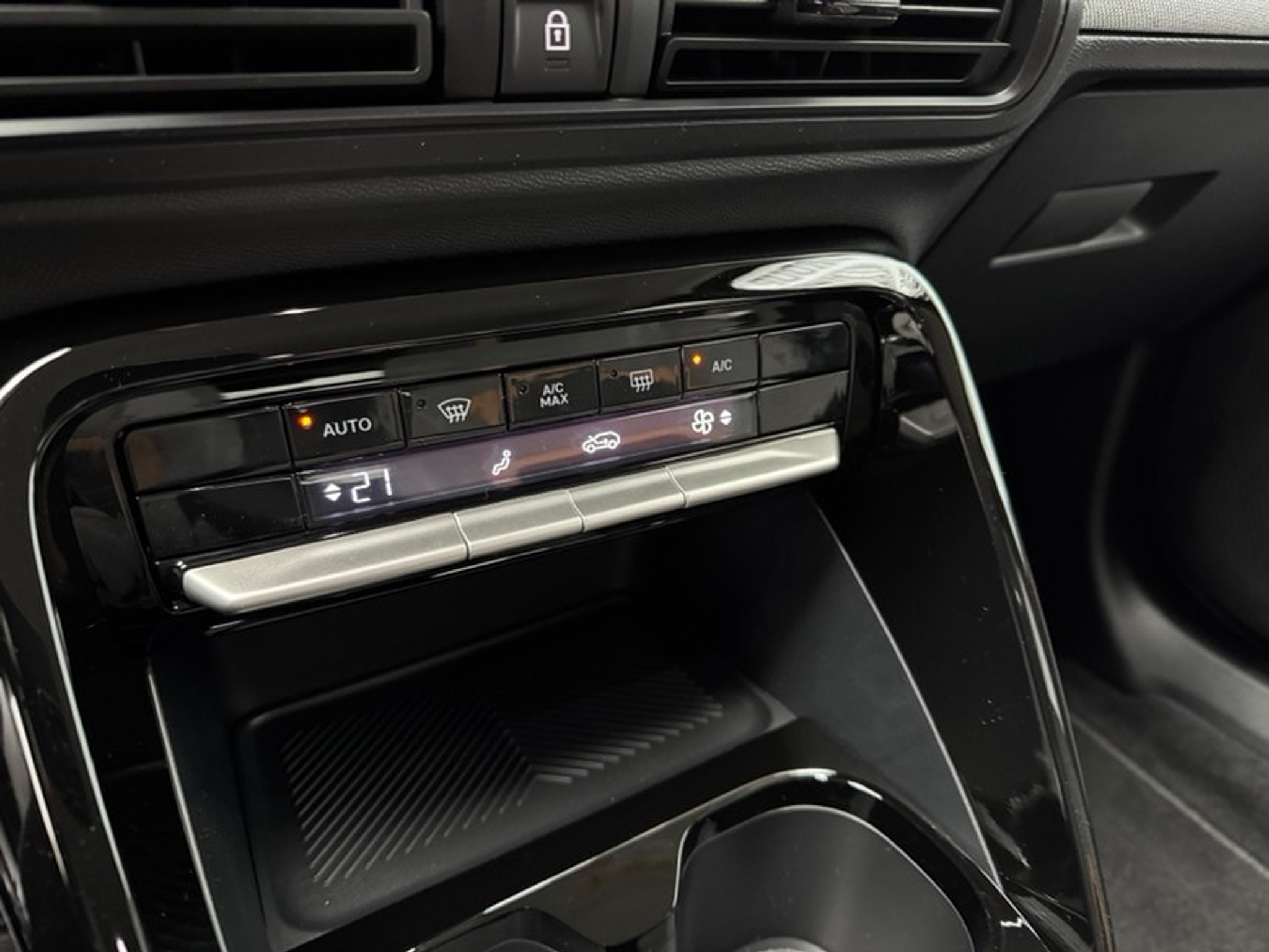 listing desktop thumbnail image 13