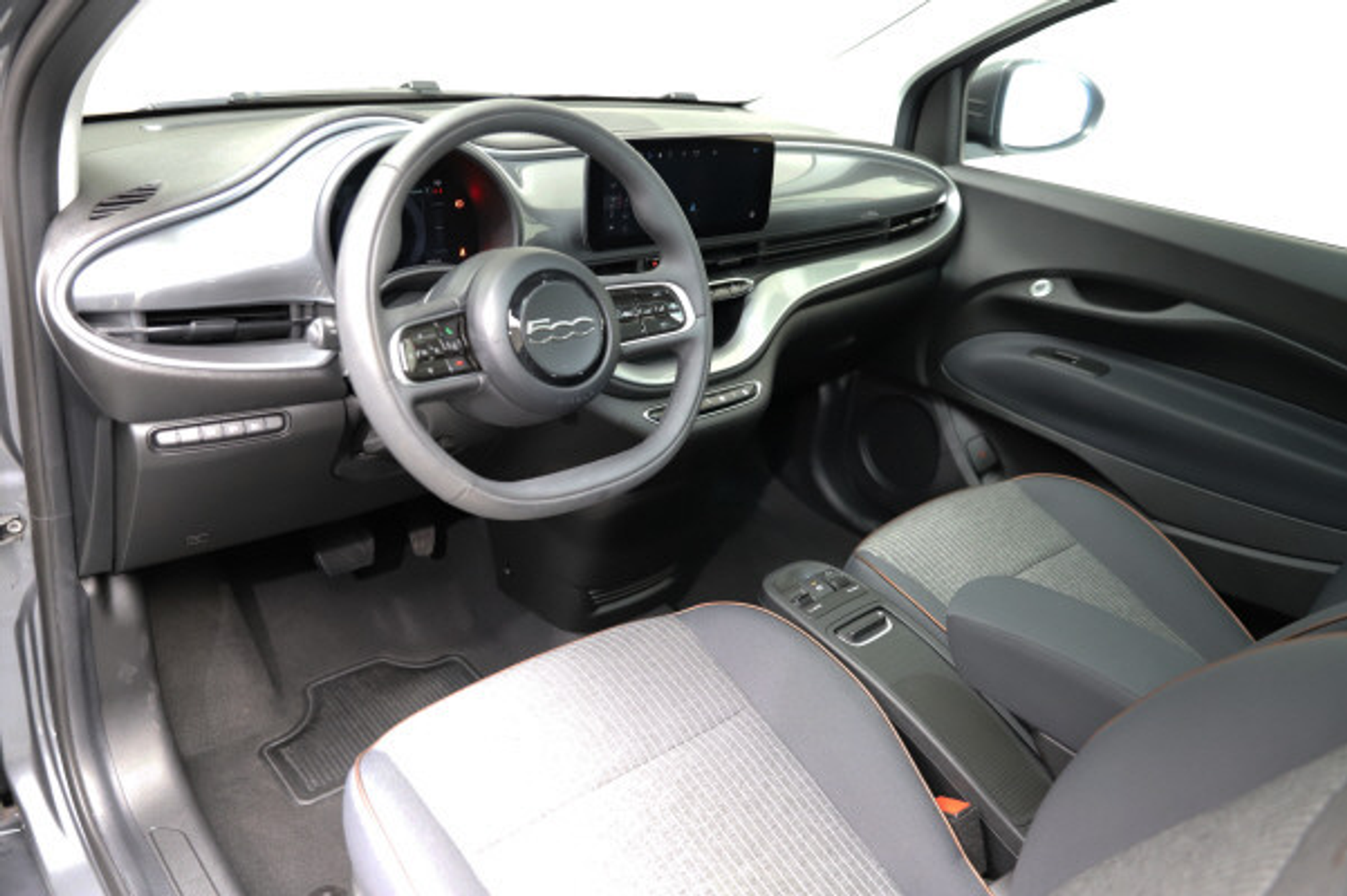 listing desktop thumbnail image 7