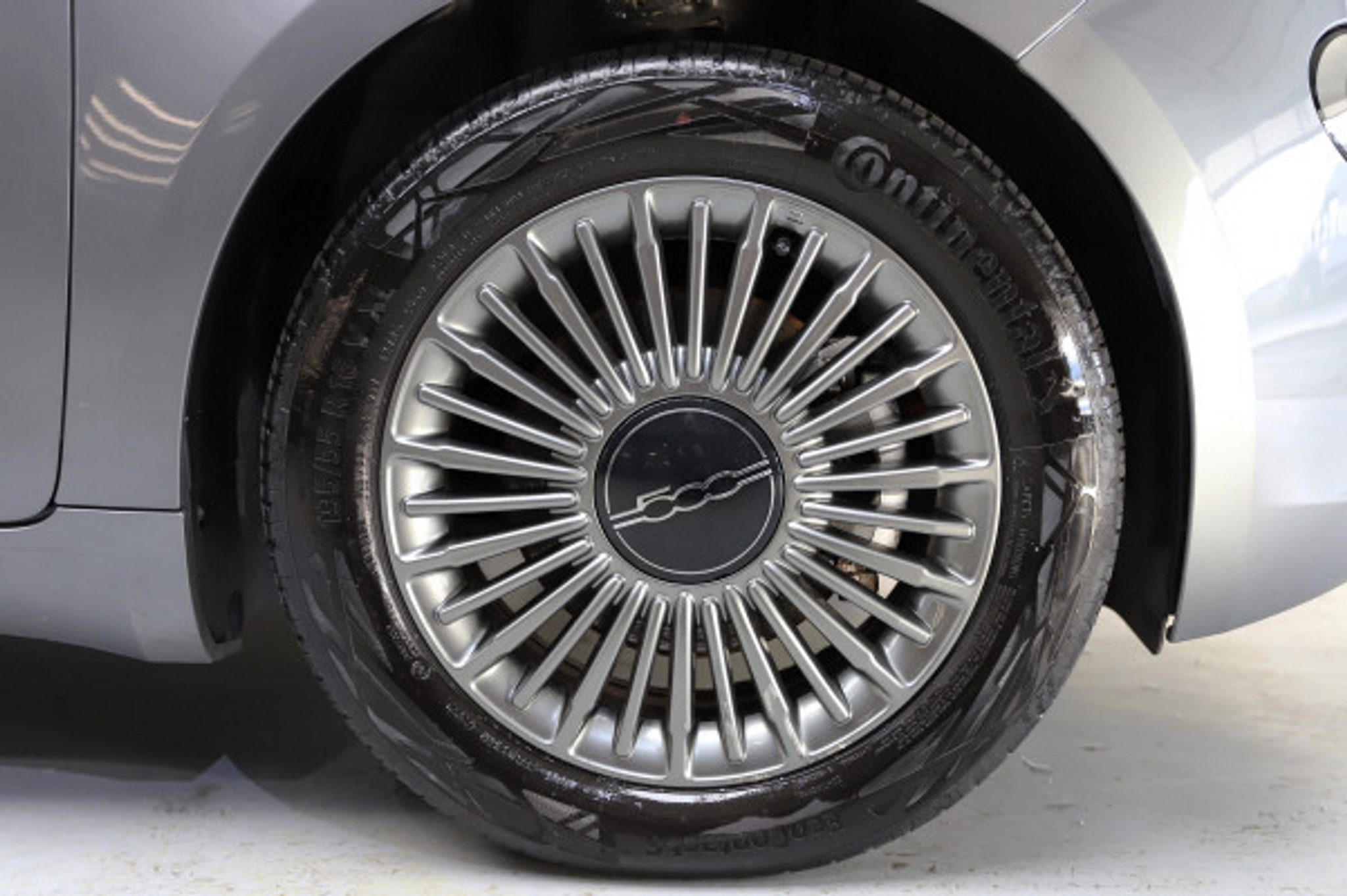 listing desktop thumbnail image 12