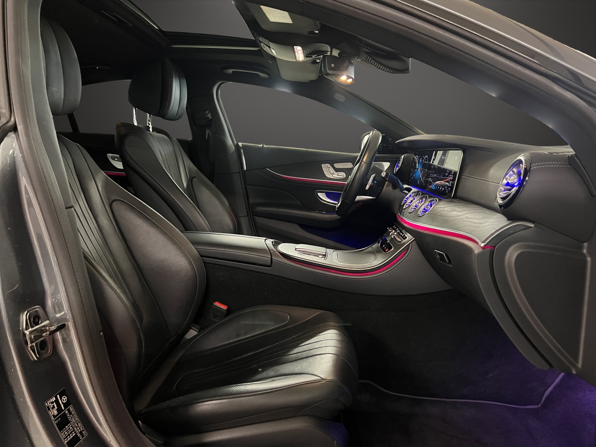 listing desktop thumbnail image 11