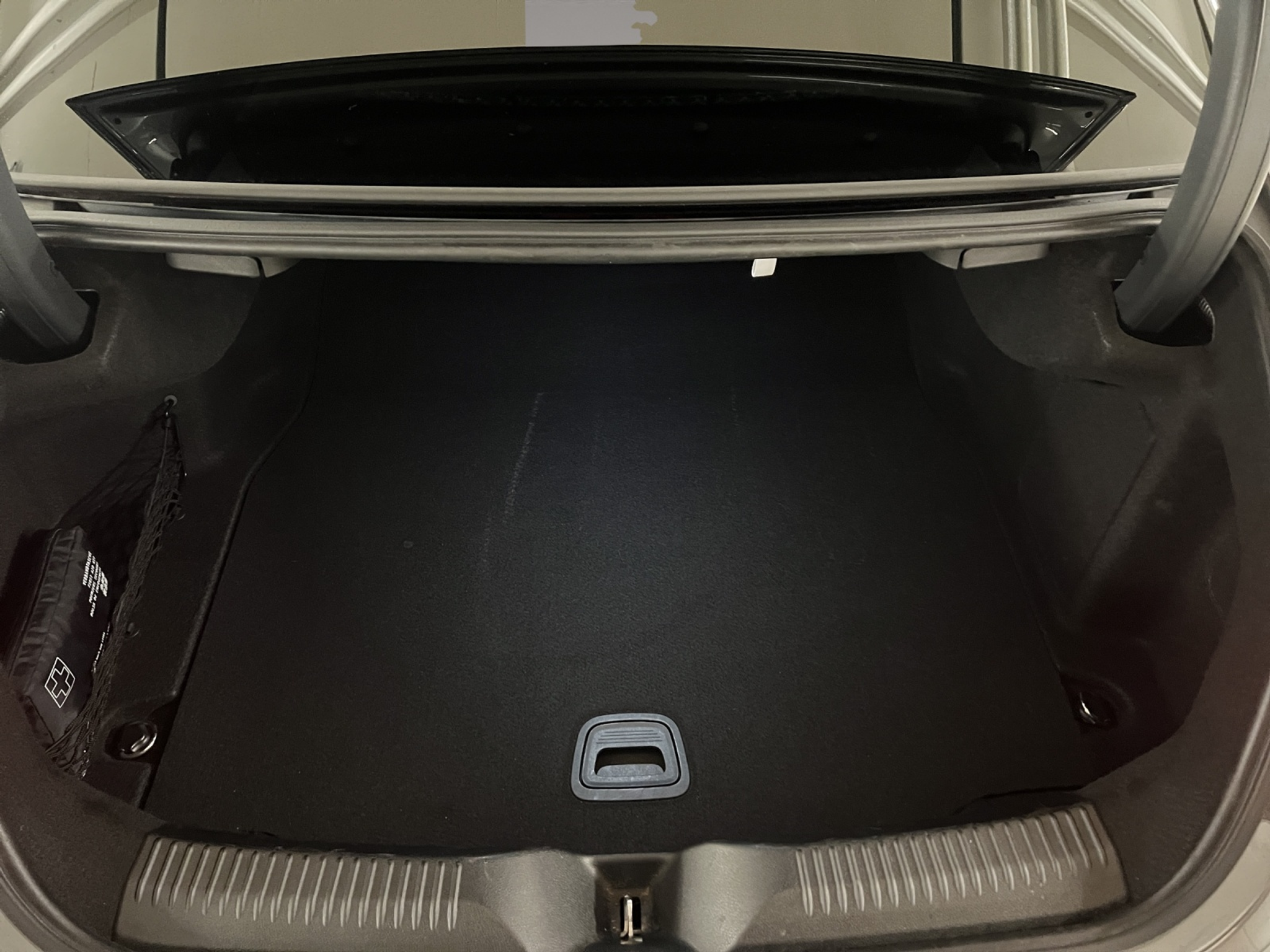 listing desktop thumbnail image 15