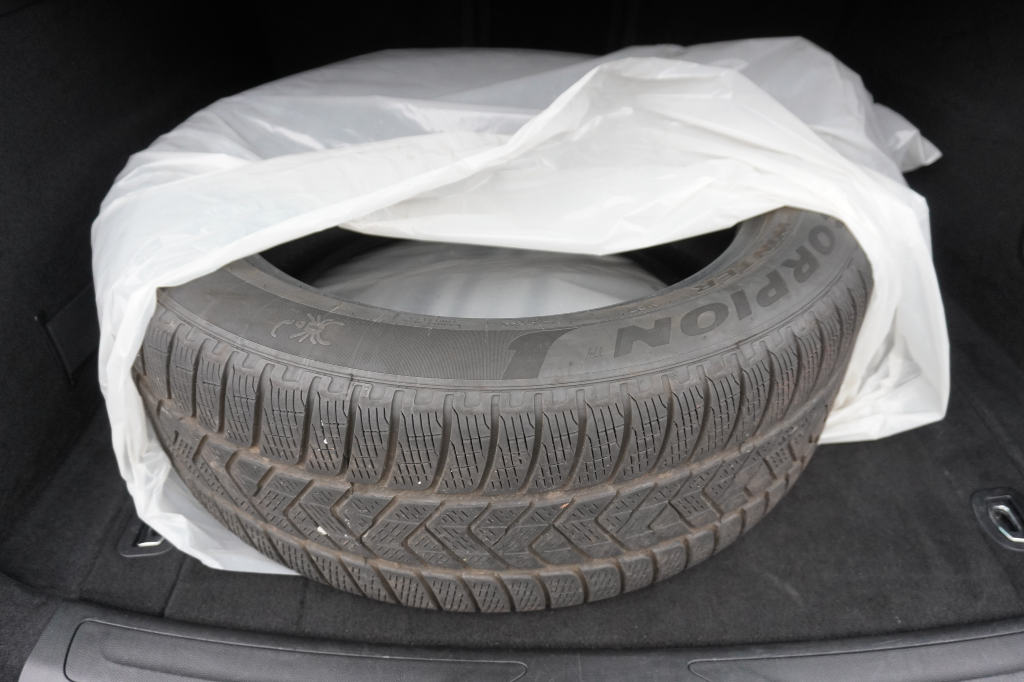 listing desktop thumbnail image 17