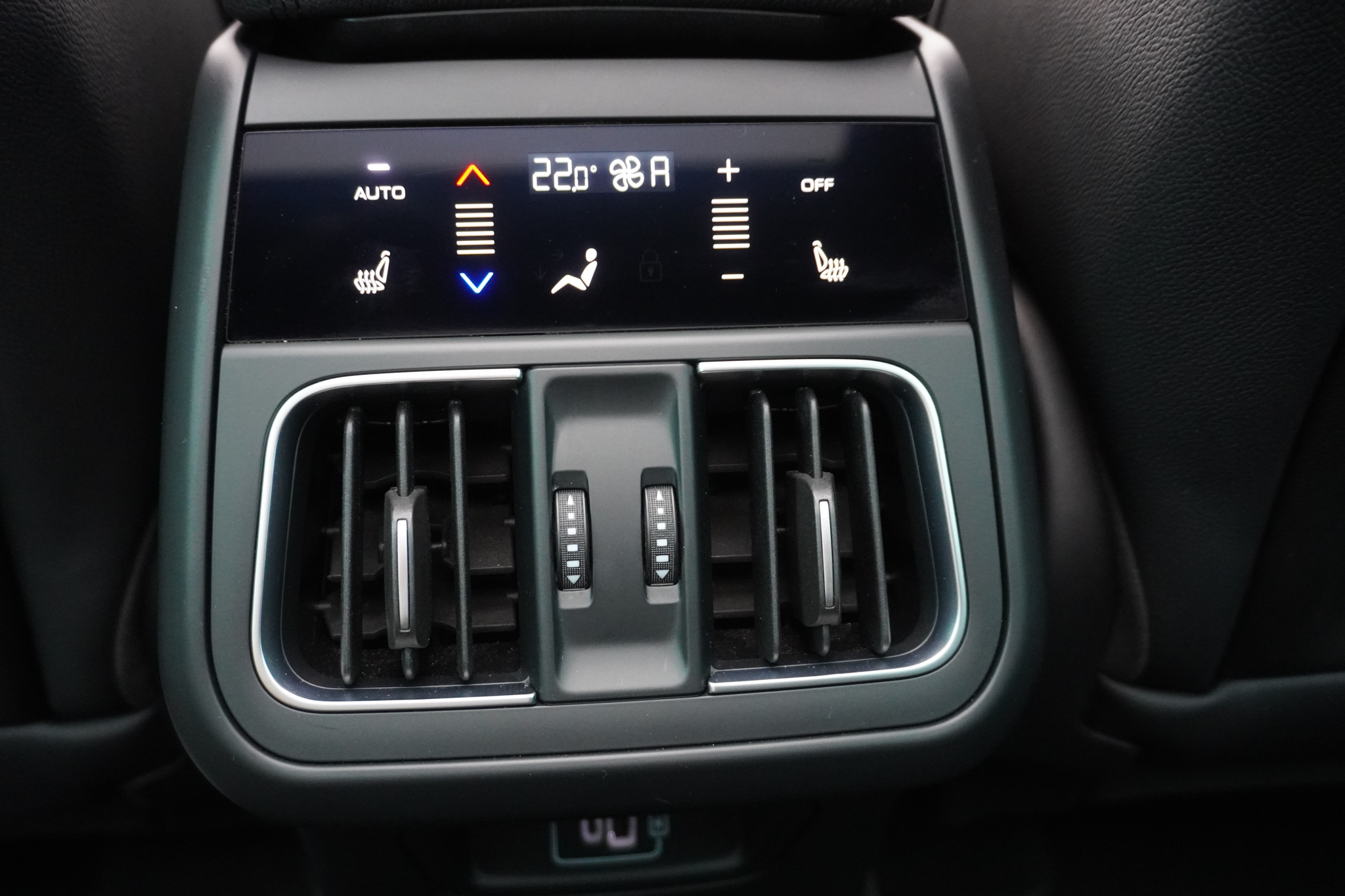 listing desktop thumbnail image 19