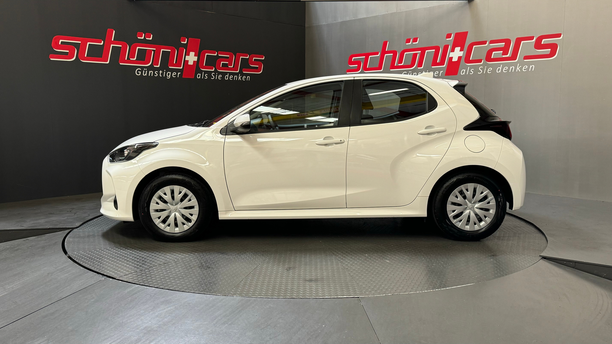 listing desktop thumbnail image 2