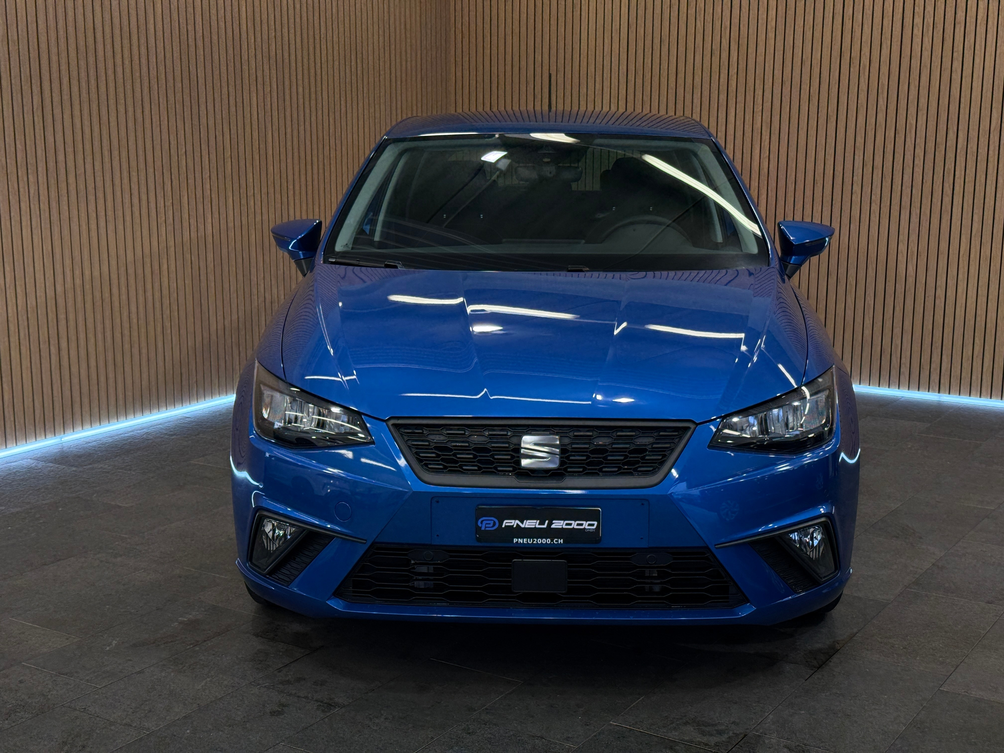 listing desktop thumbnail image 1