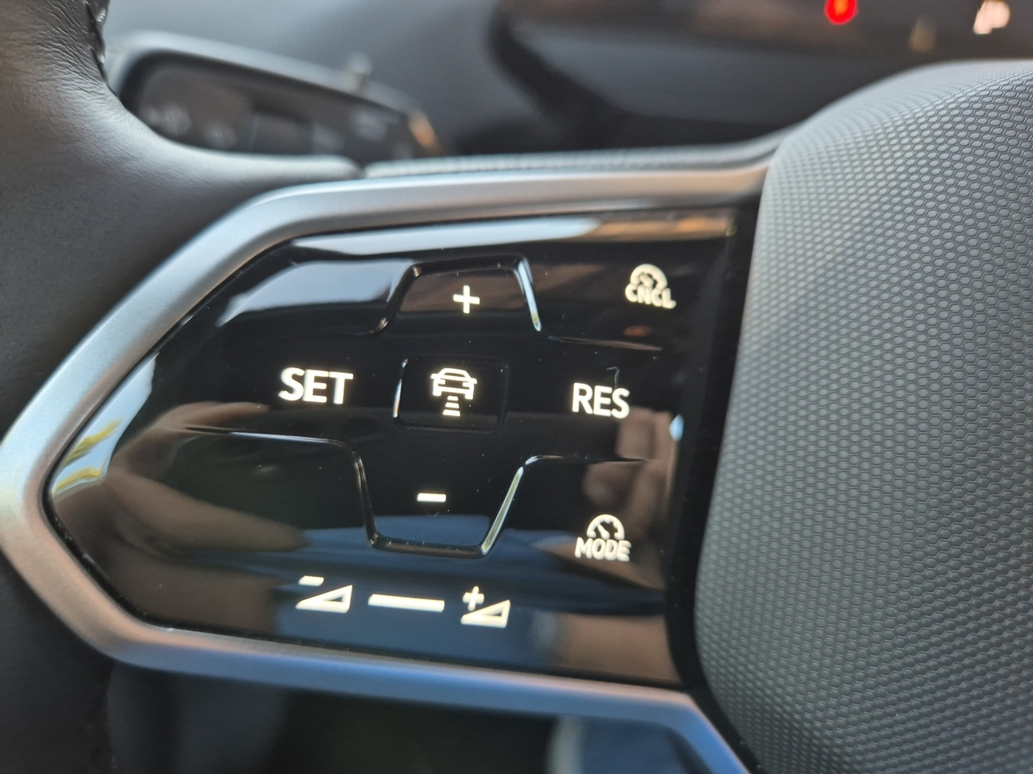 listing desktop thumbnail image 21