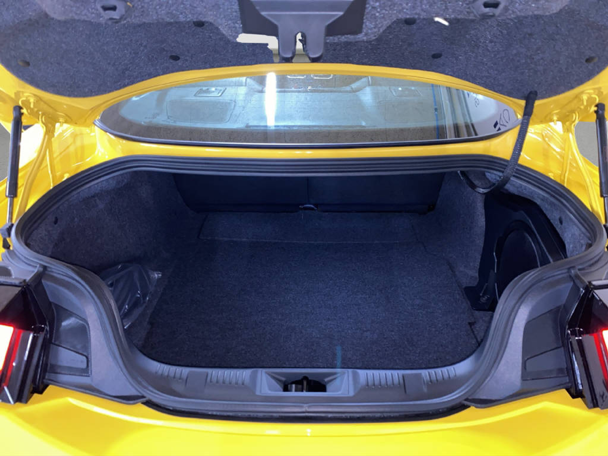 listing desktop thumbnail image 12