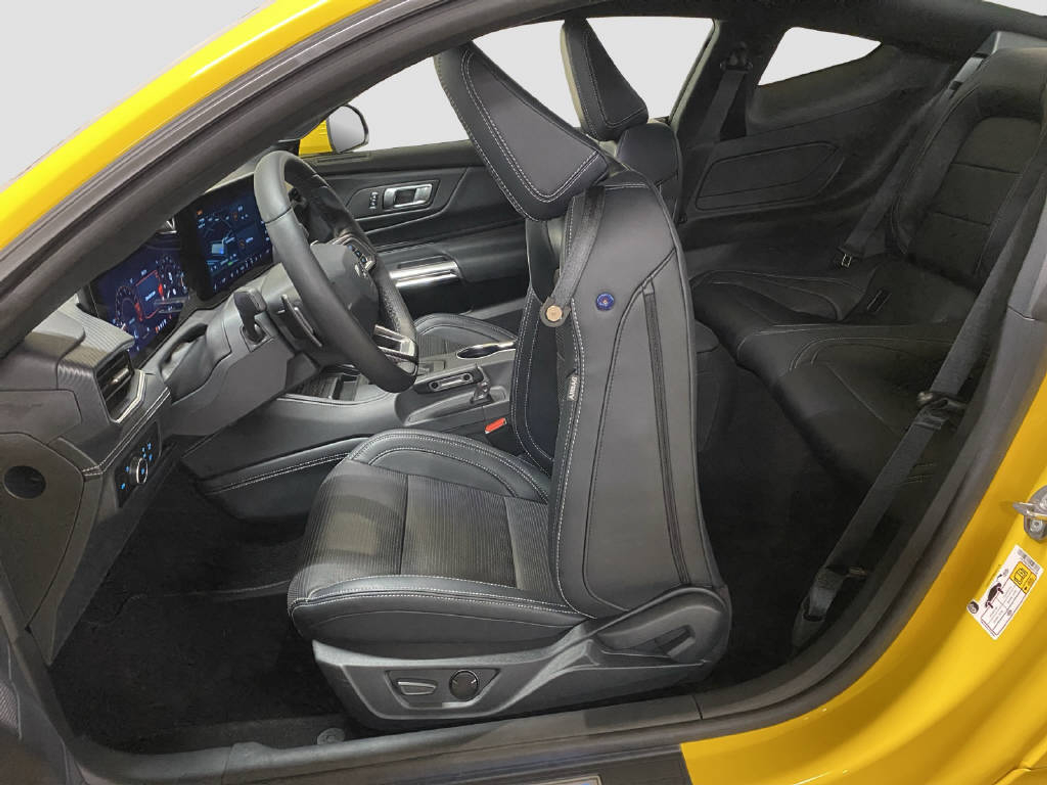 listing desktop thumbnail image 11