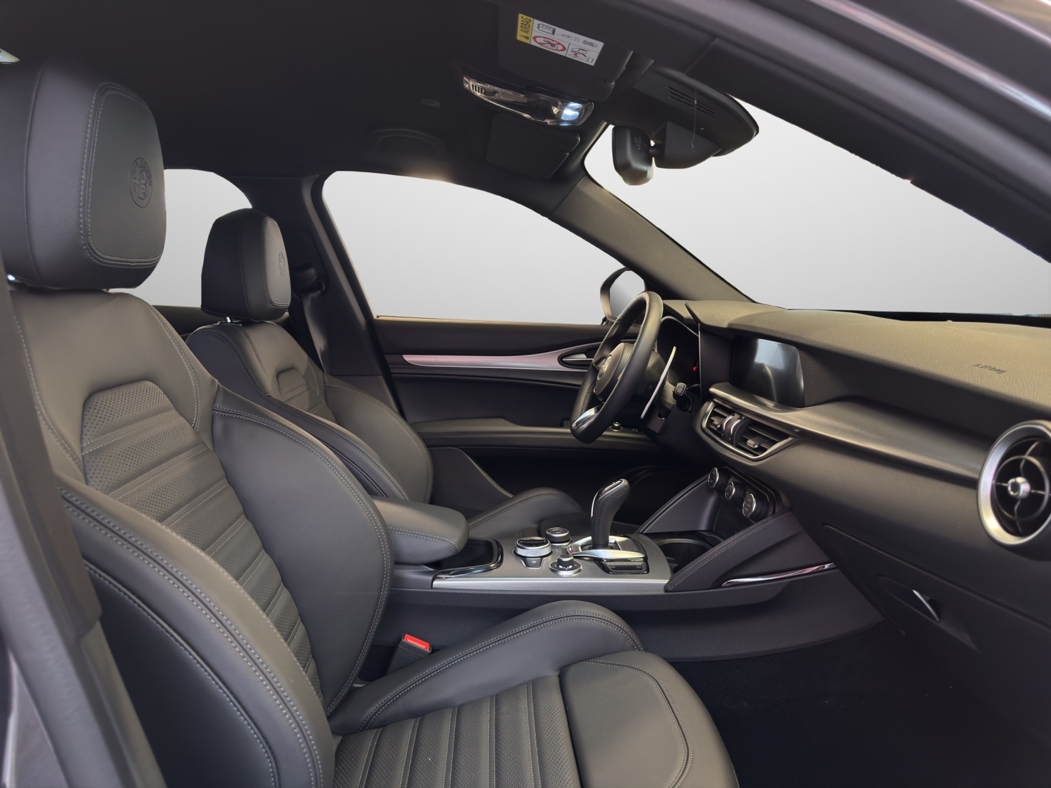 listing desktop thumbnail image 11