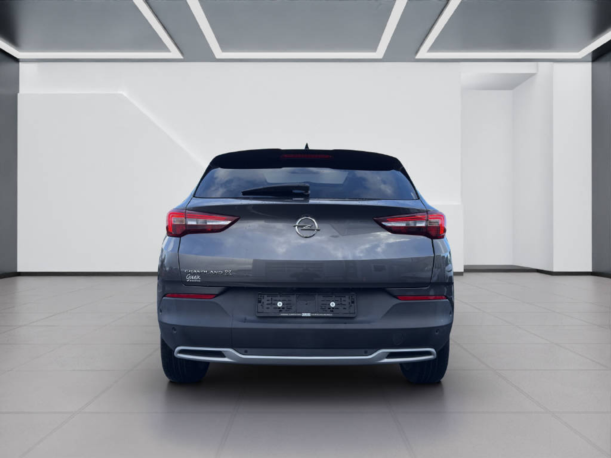 listing desktop thumbnail image 3