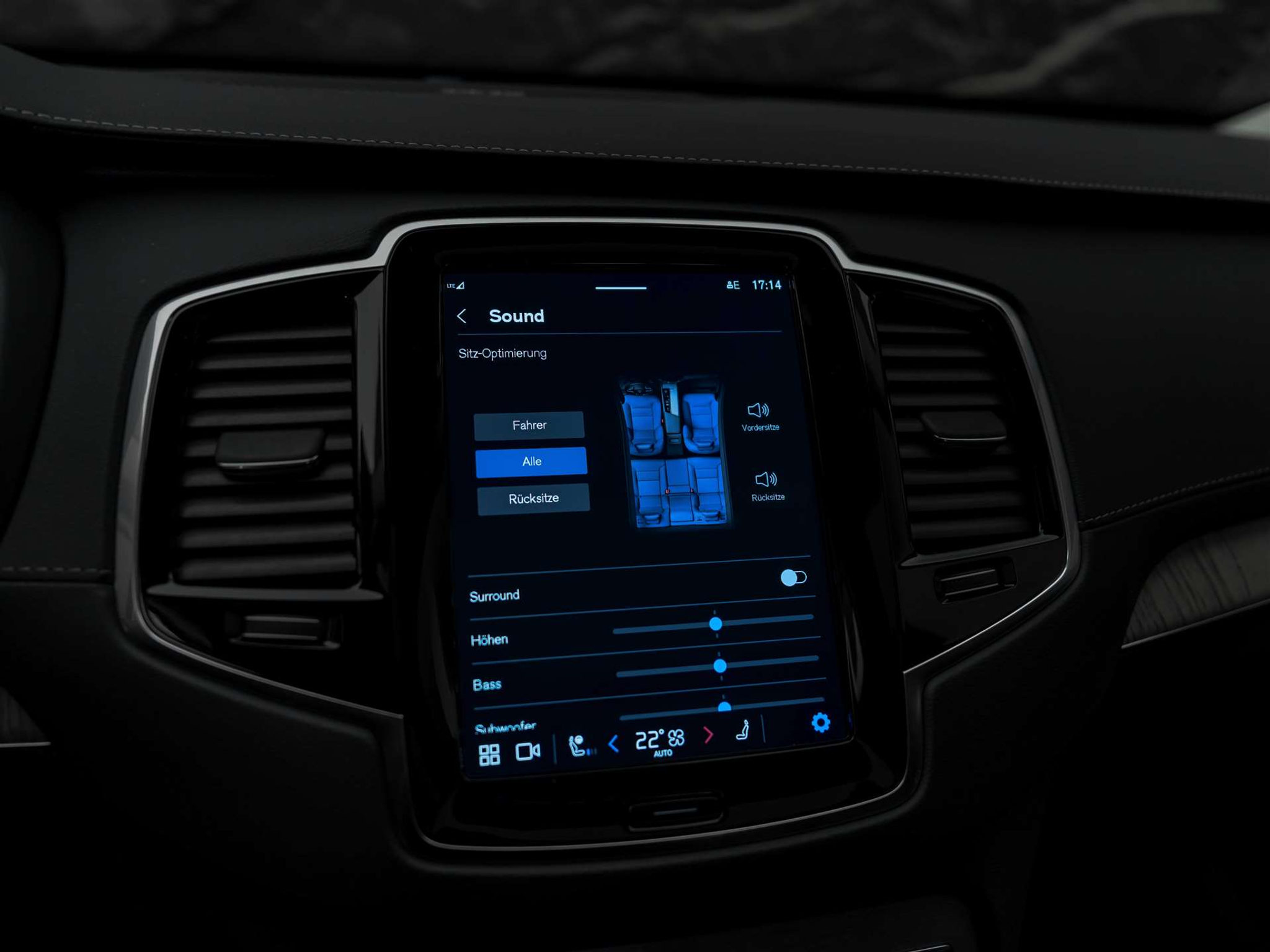 listing desktop thumbnail image 42