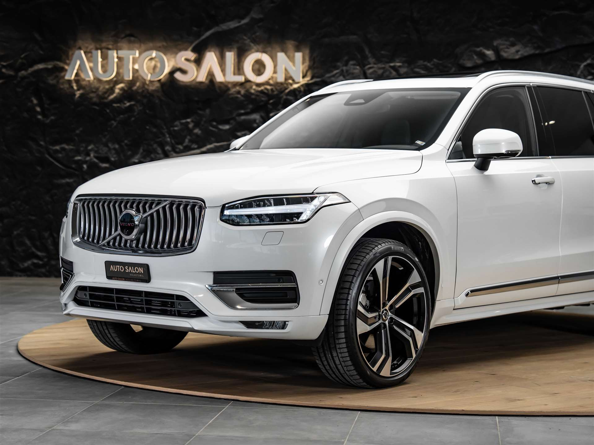 listing desktop thumbnail image 18