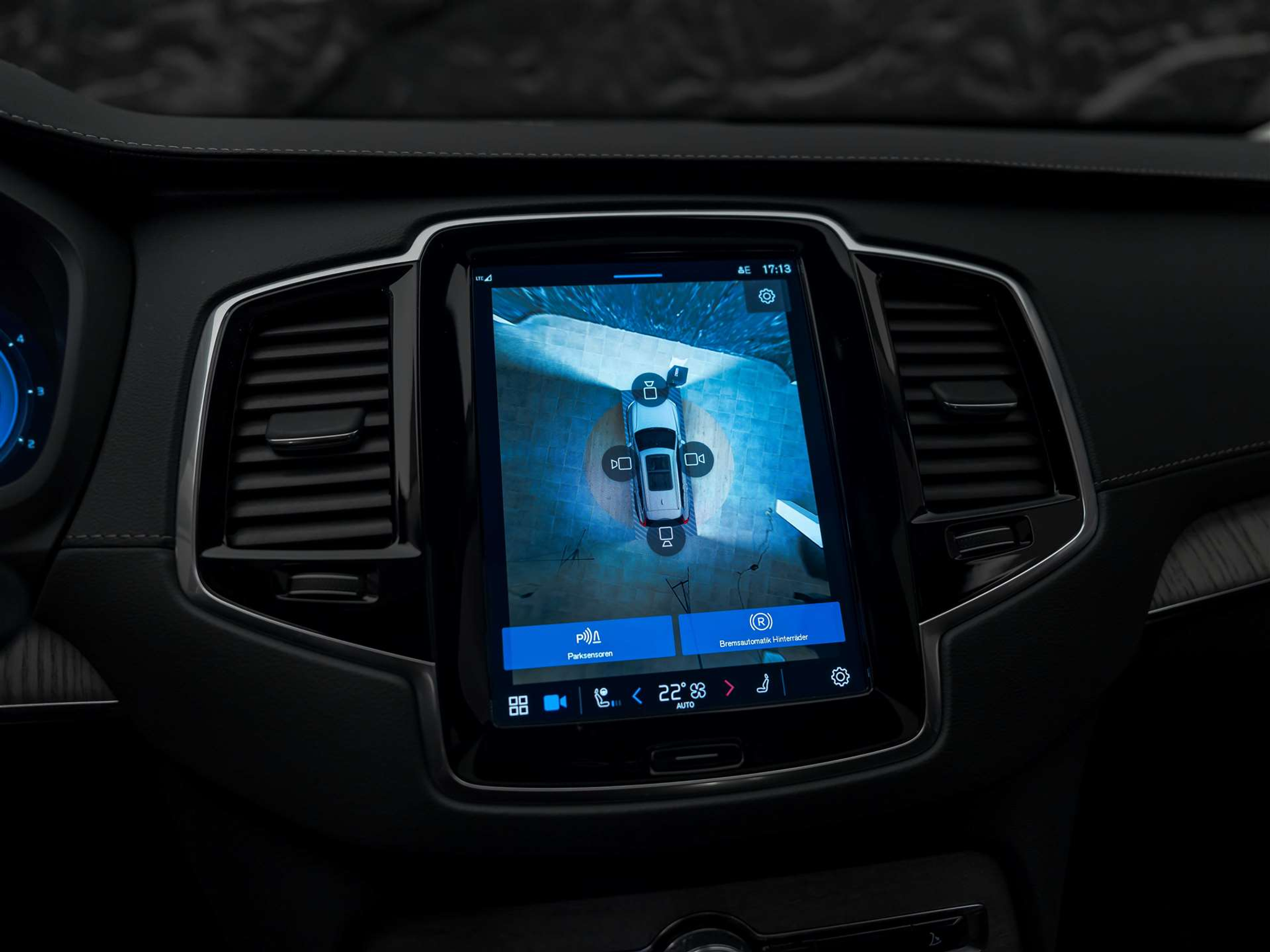 listing desktop thumbnail image 39