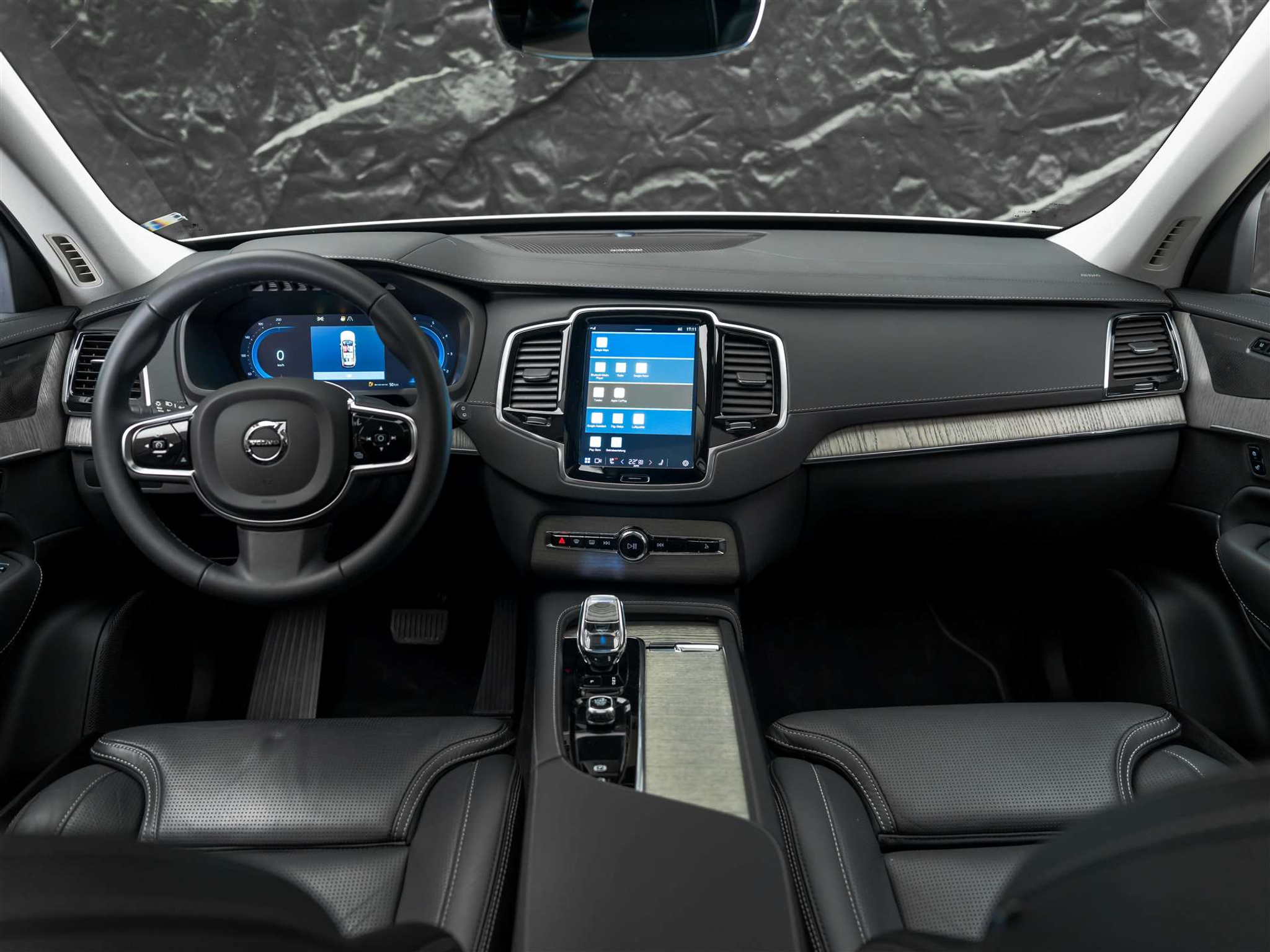 listing desktop thumbnail image 17