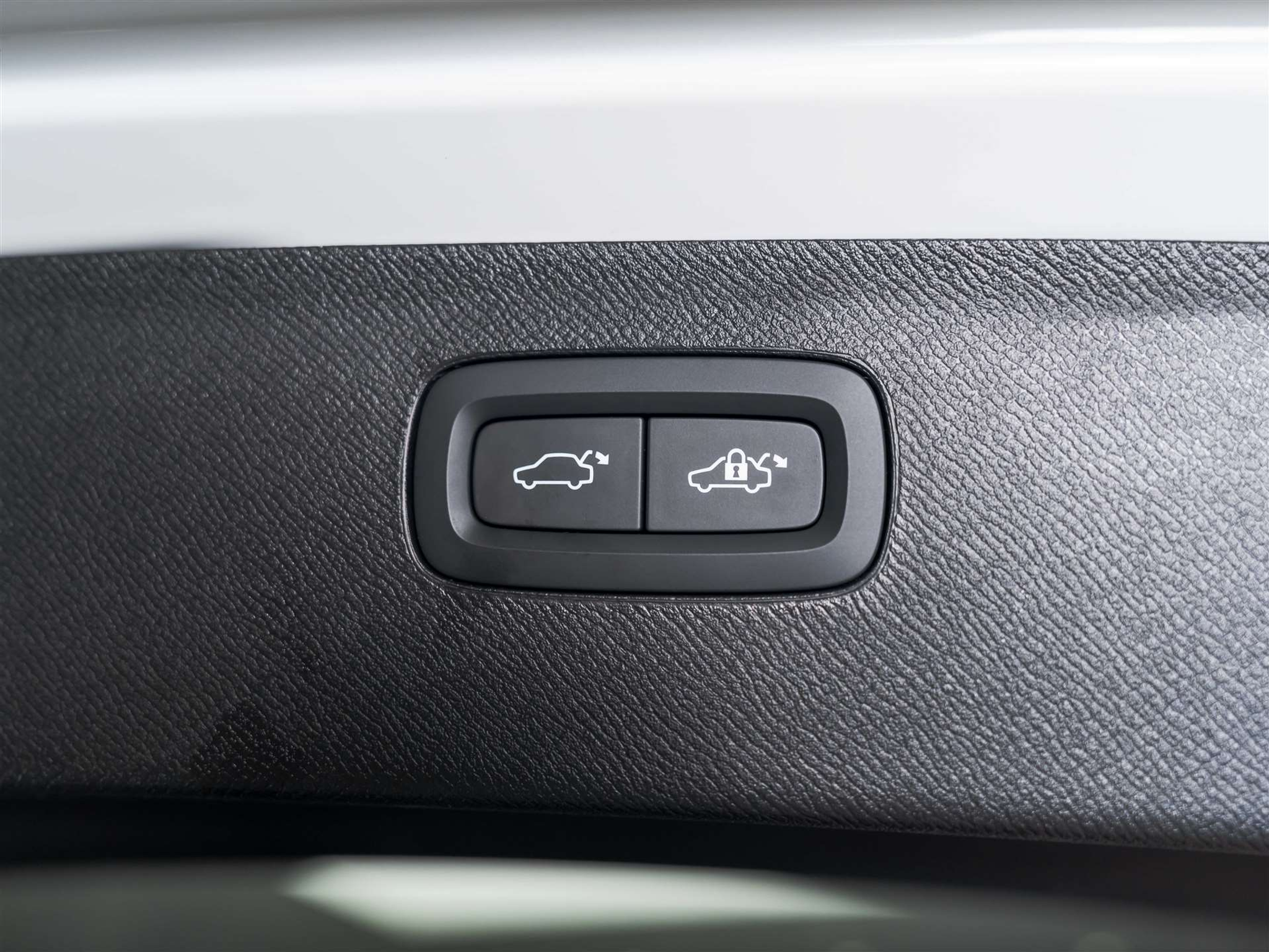 listing desktop thumbnail image 47