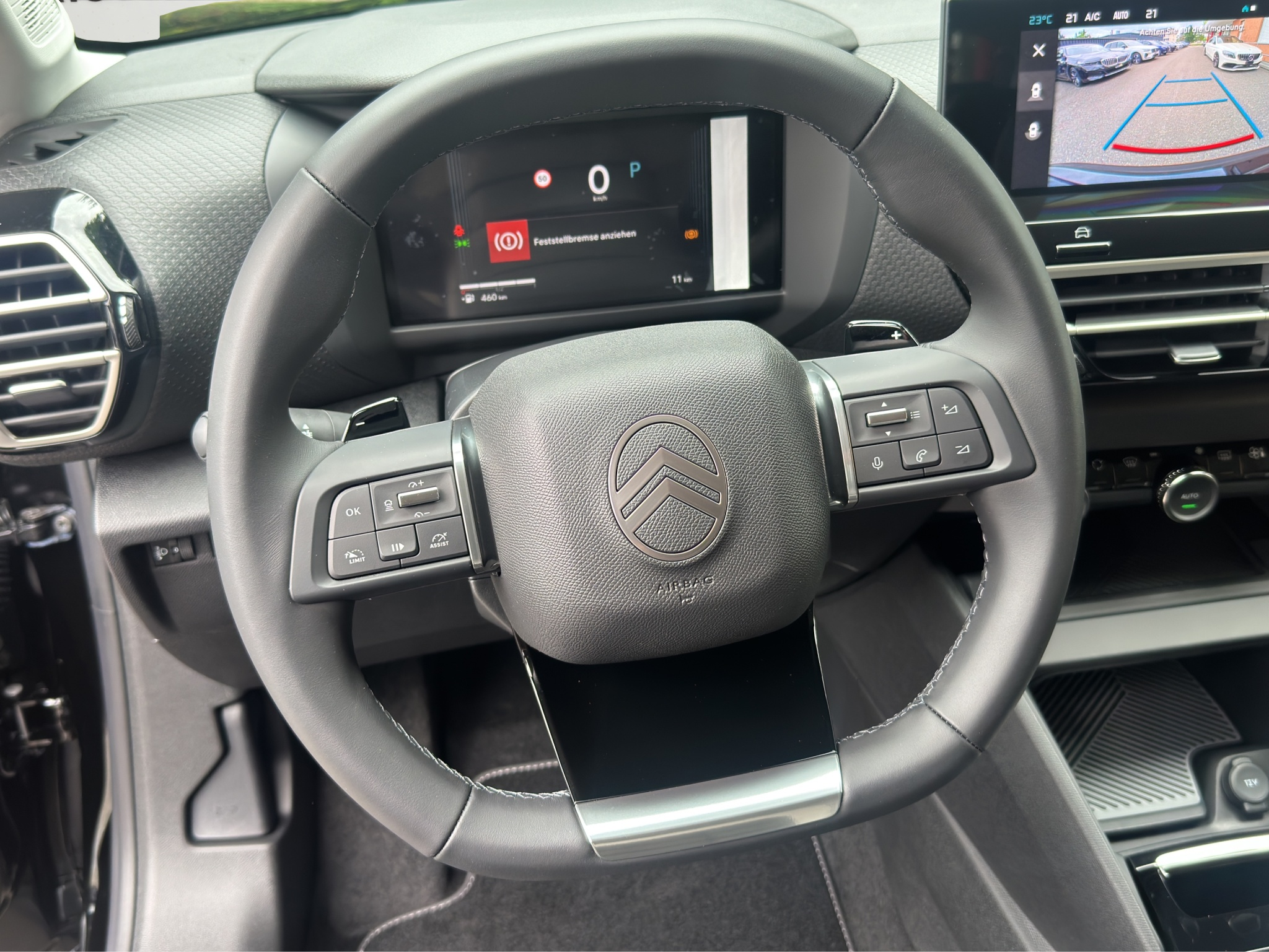 listing desktop thumbnail image 14