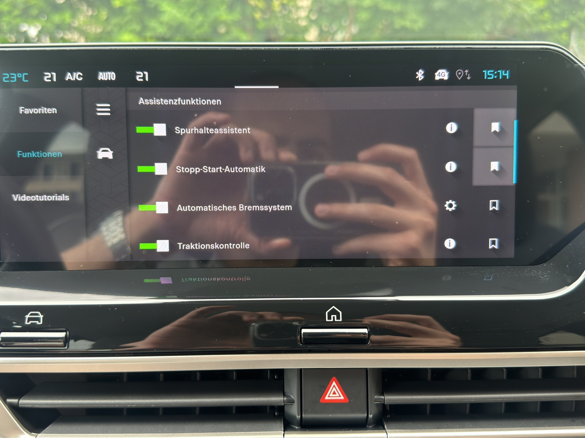 listing desktop thumbnail image 19