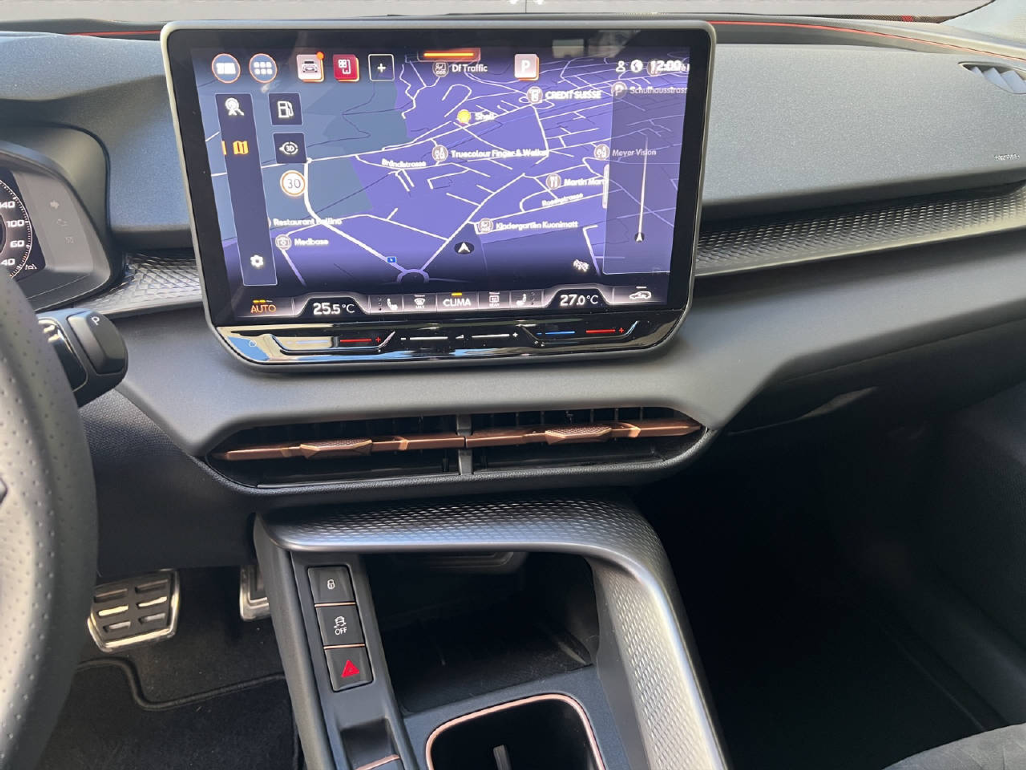 listing desktop thumbnail image 15