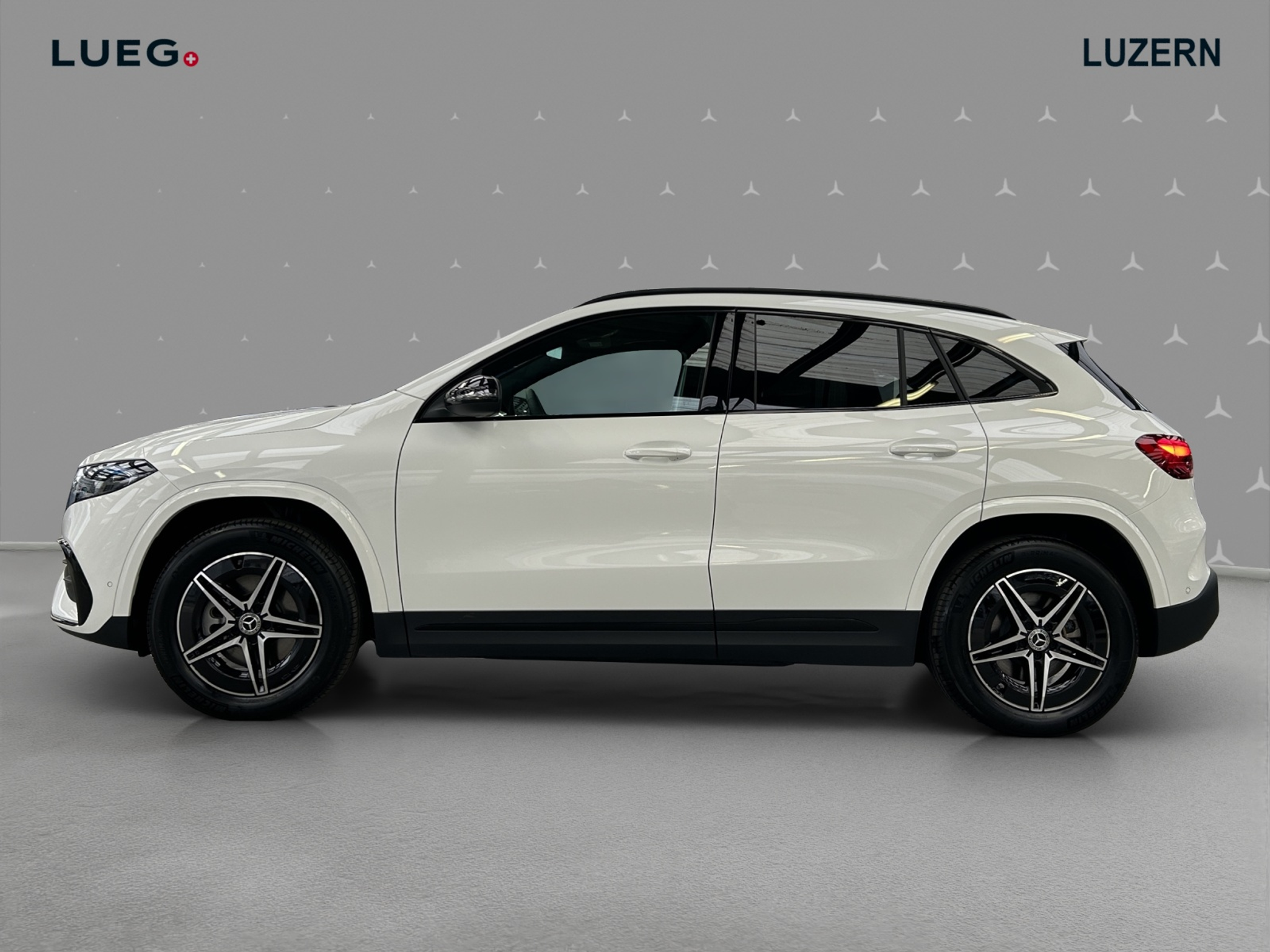 listing desktop thumbnail image 1