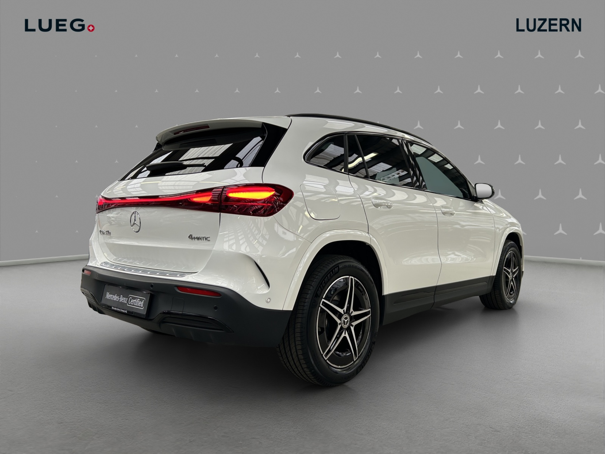 listing desktop thumbnail image 4