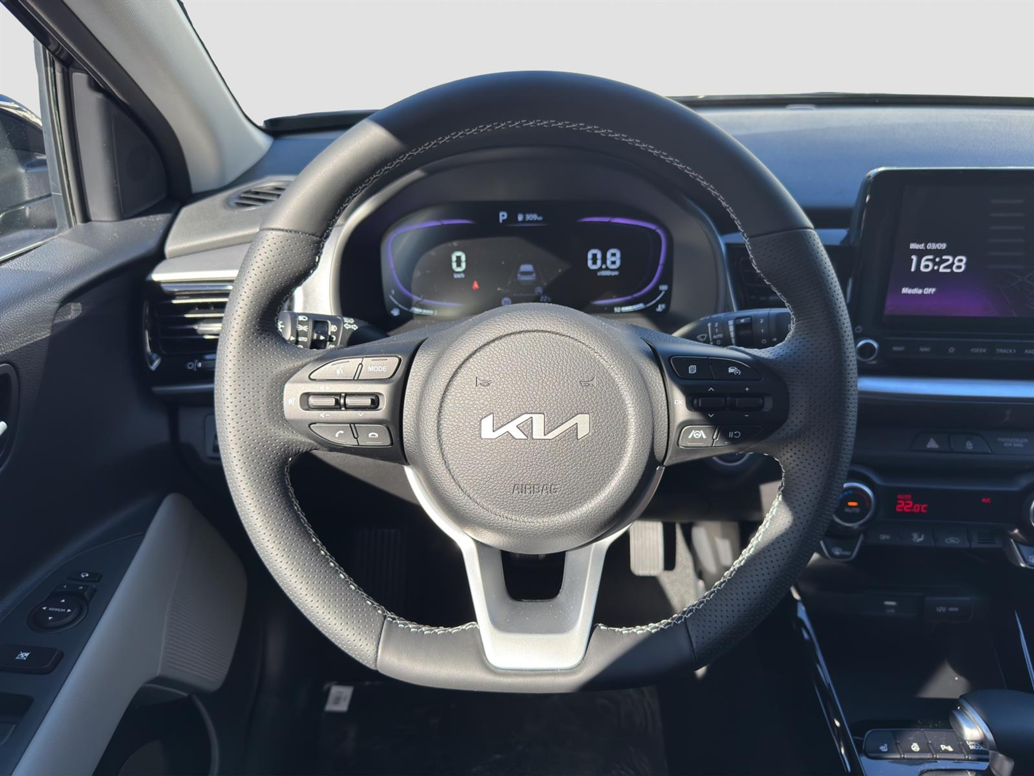 listing desktop thumbnail image 9