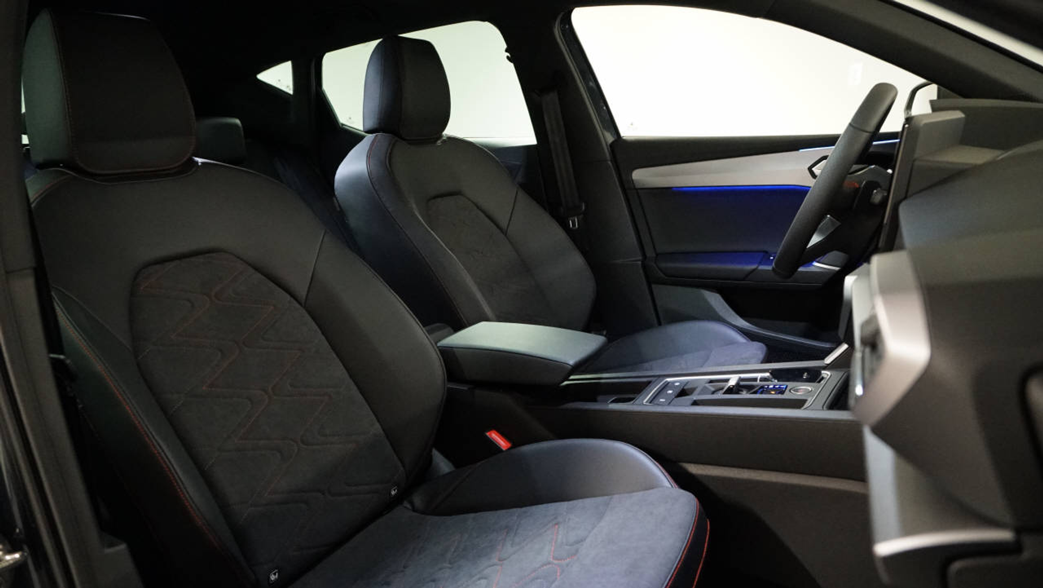 listing desktop thumbnail image 12