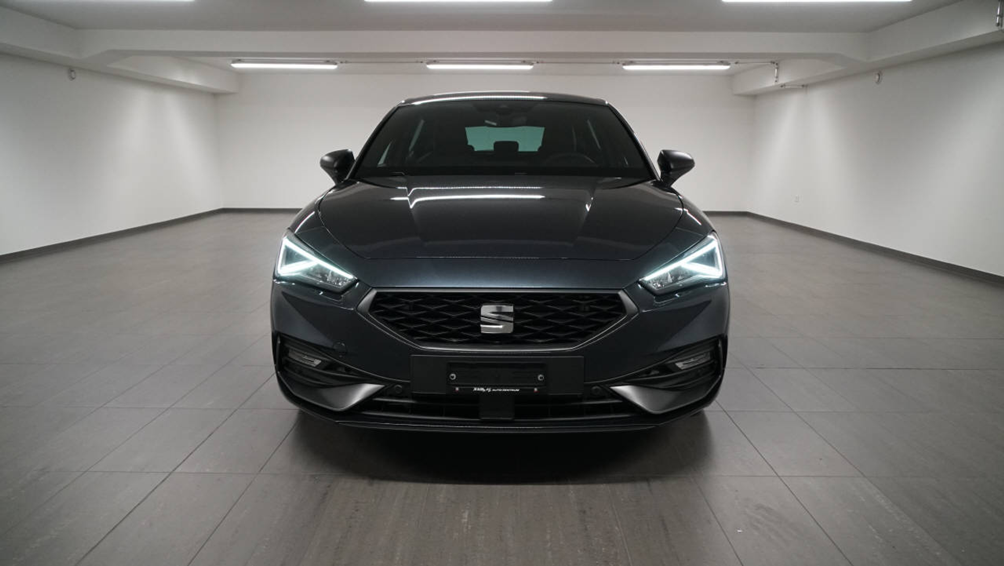 listing desktop thumbnail image 7