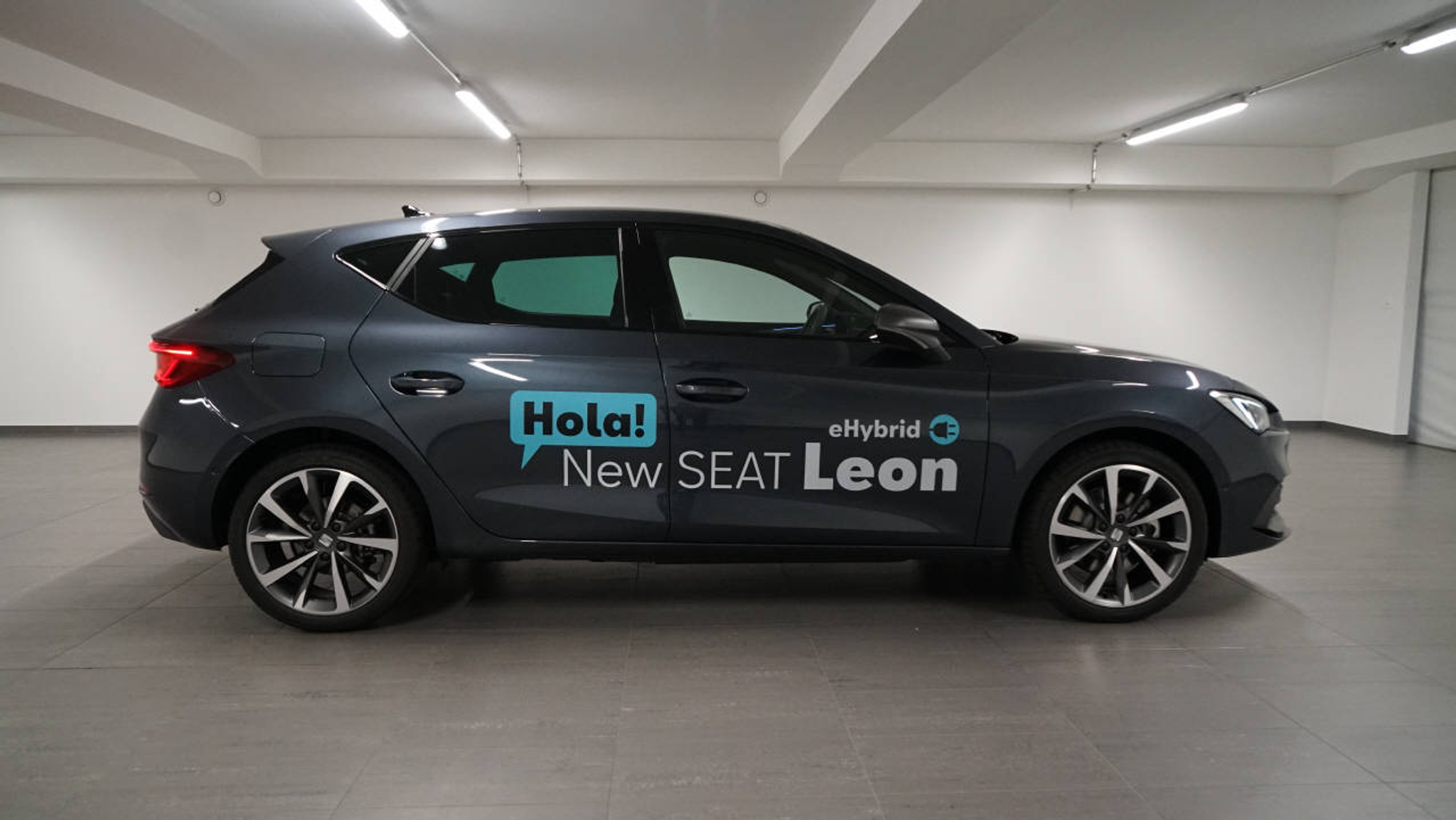 listing desktop thumbnail image 1