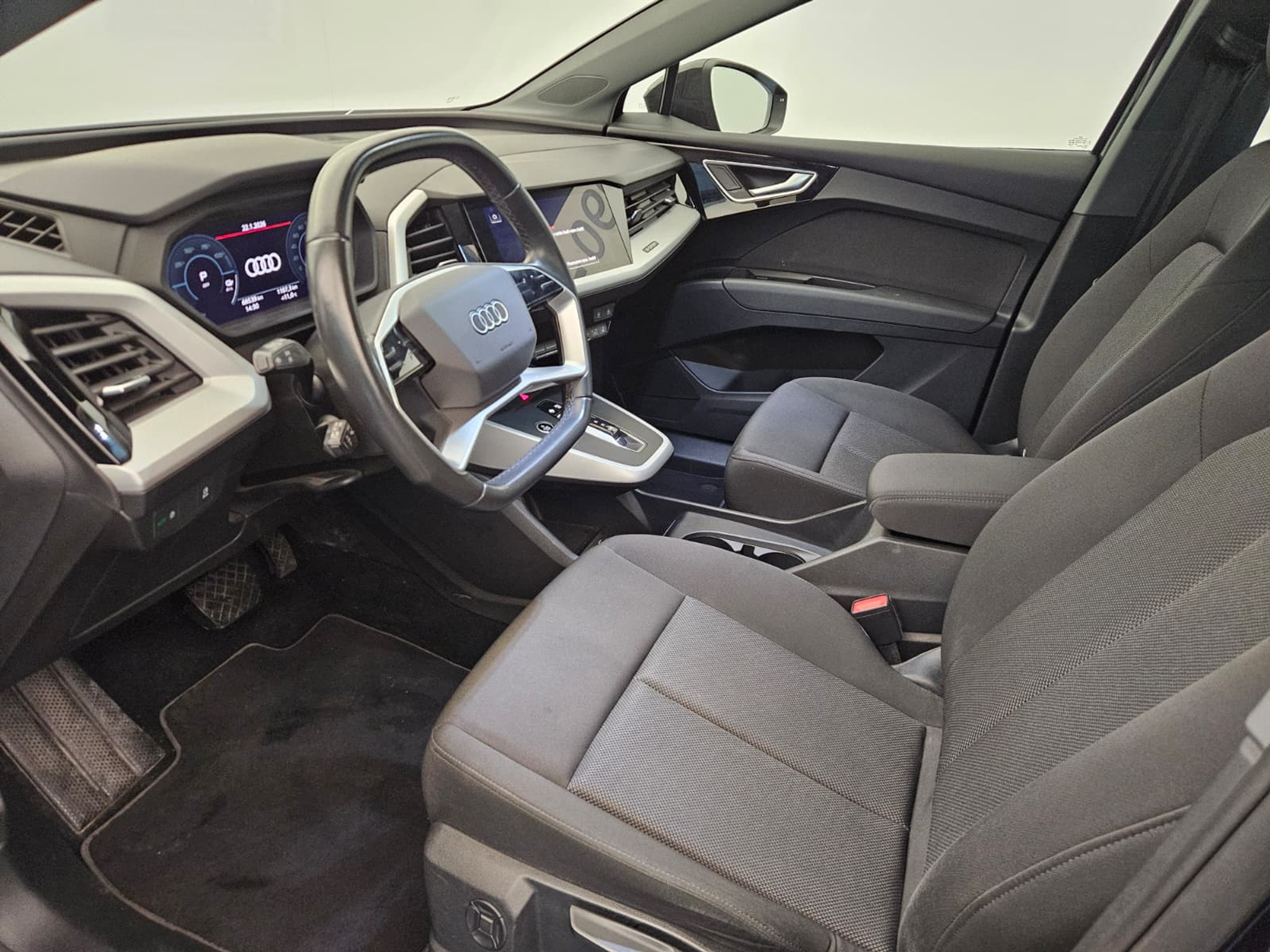 listing desktop thumbnail image 10