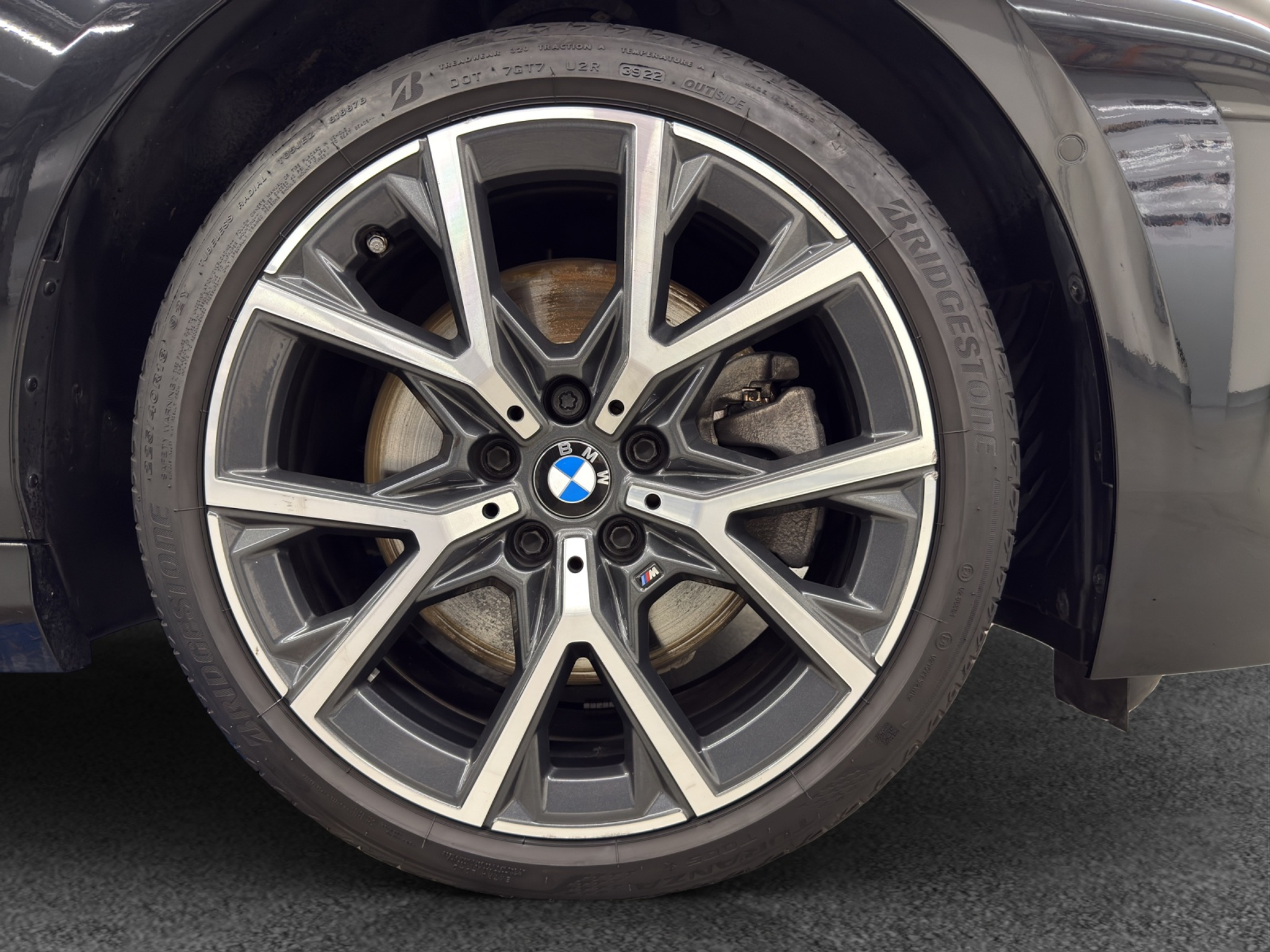 listing desktop thumbnail image 11