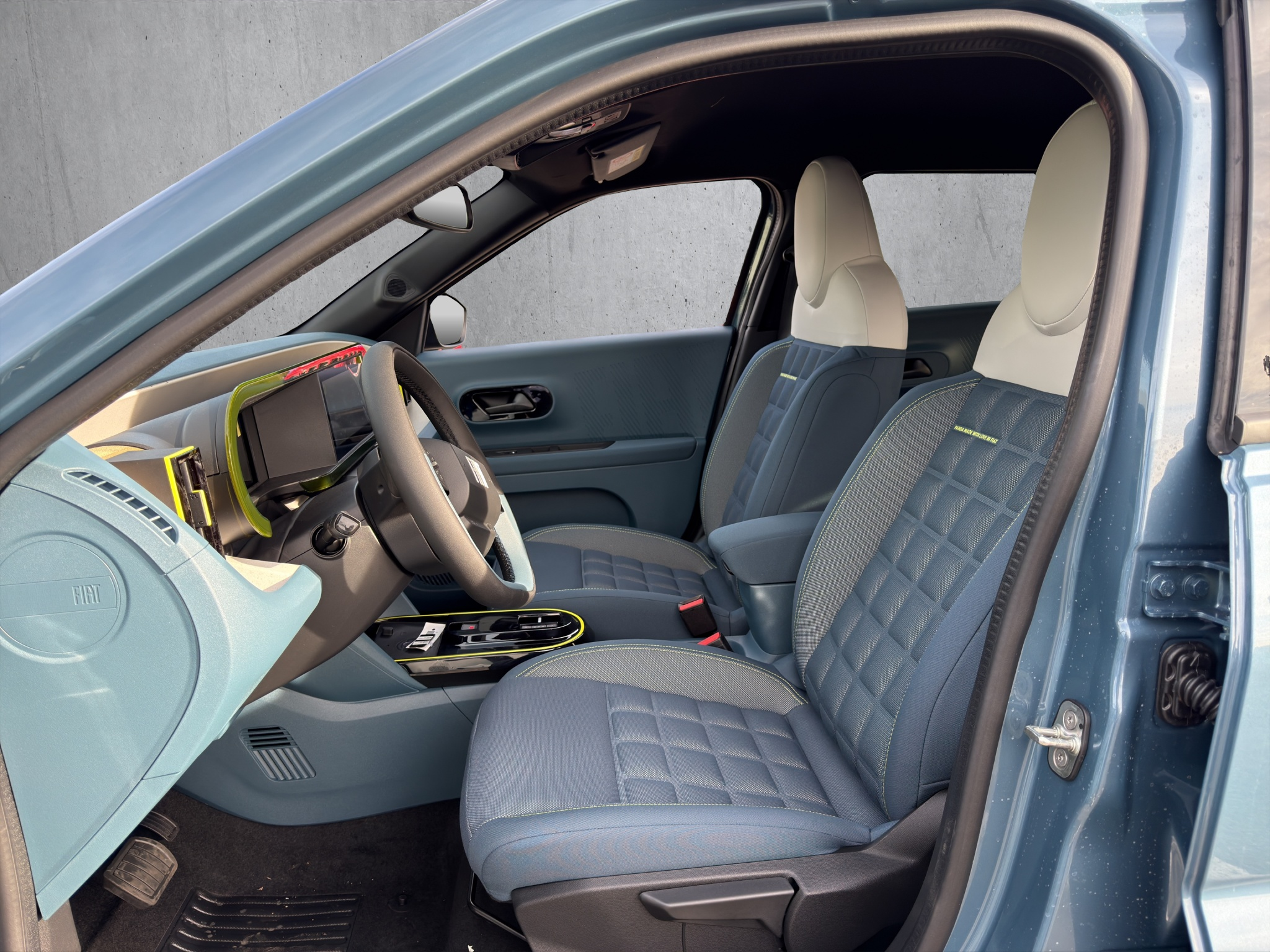 listing desktop thumbnail image 7