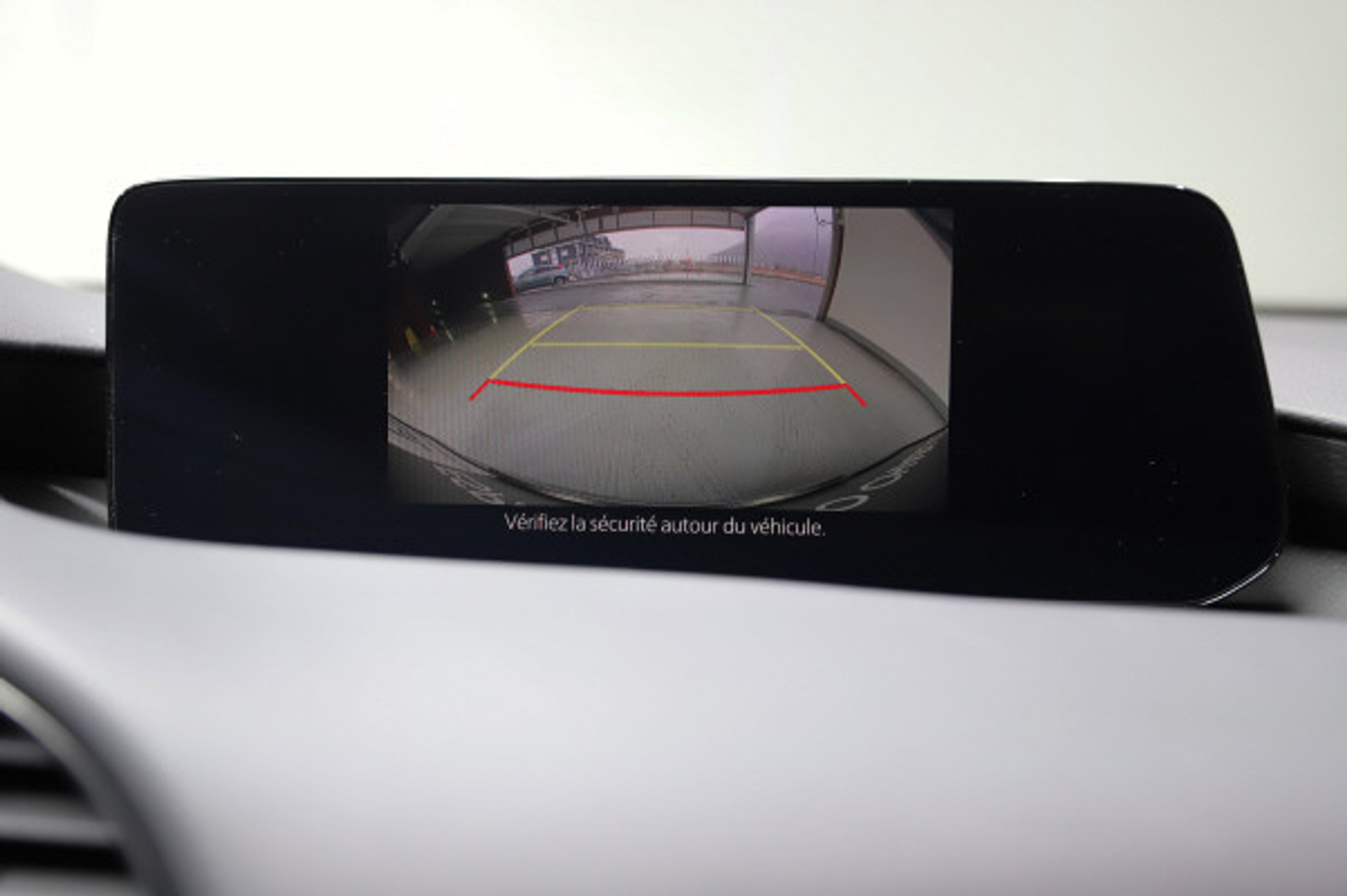 listing desktop thumbnail image 14