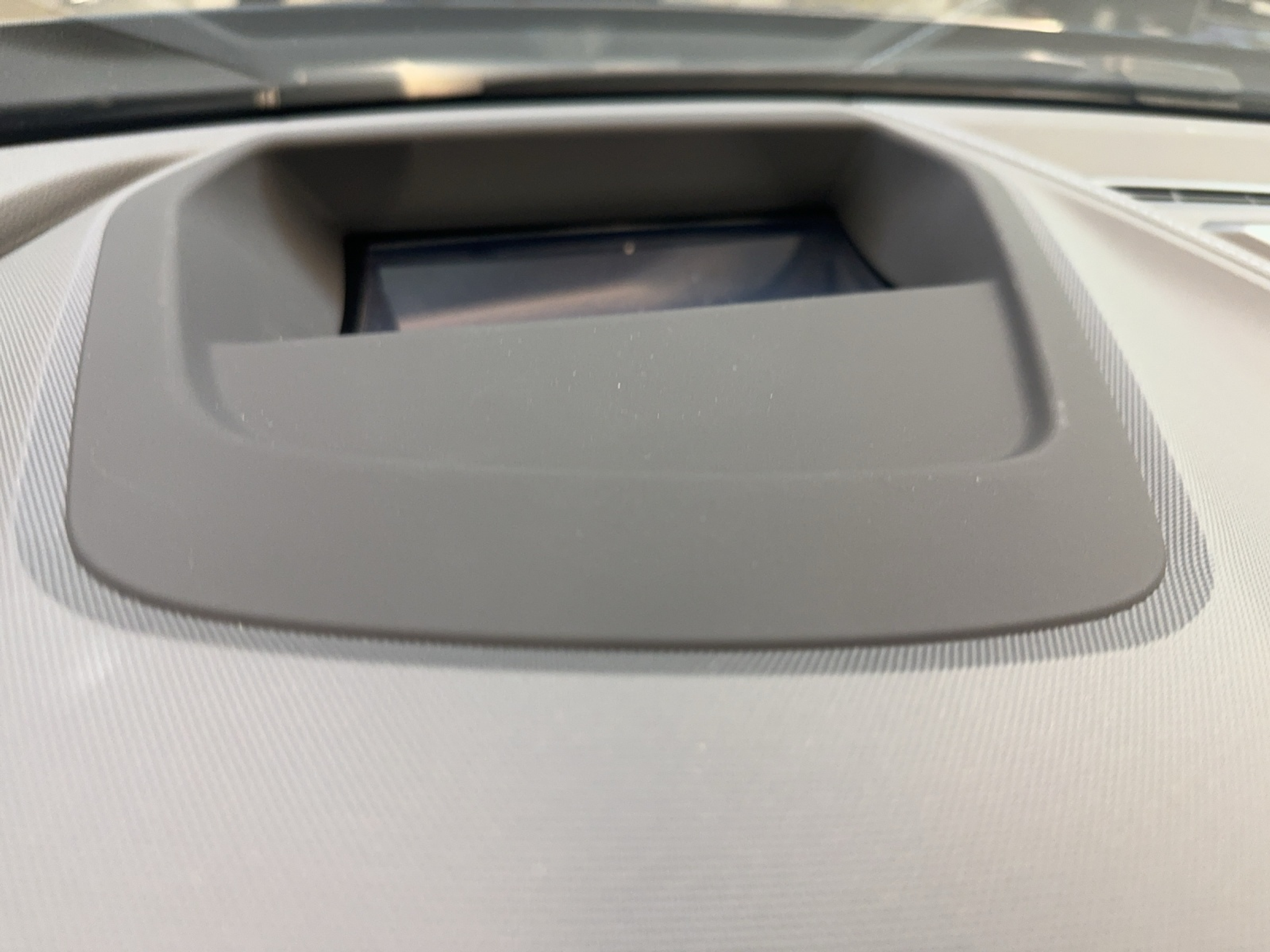 listing desktop thumbnail image 15