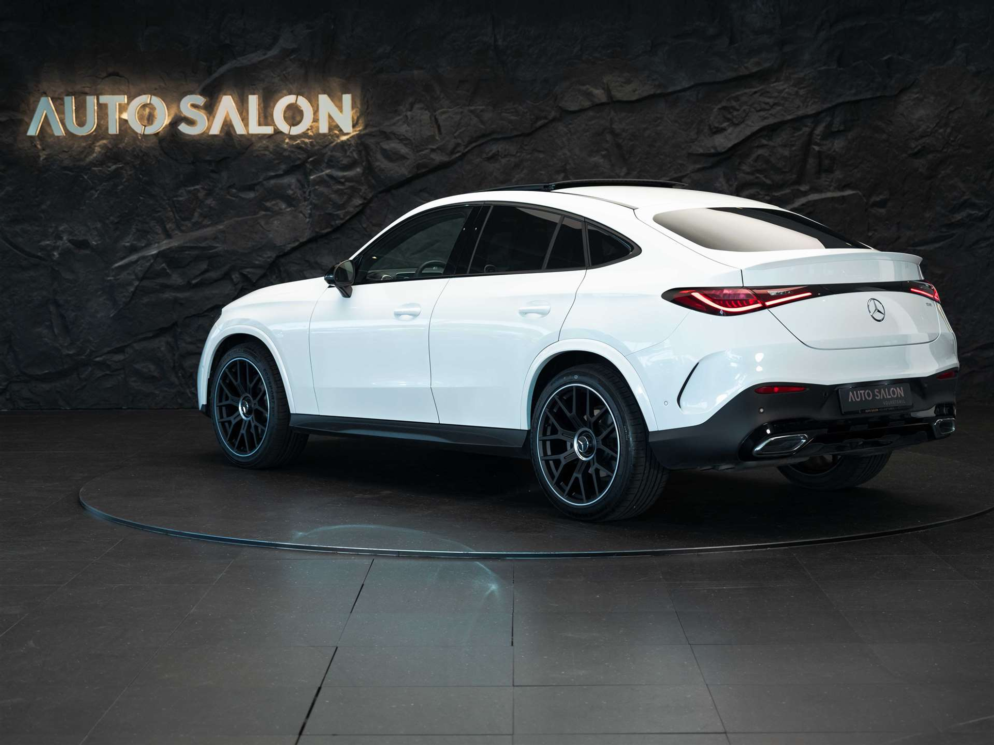 listing desktop thumbnail image 2