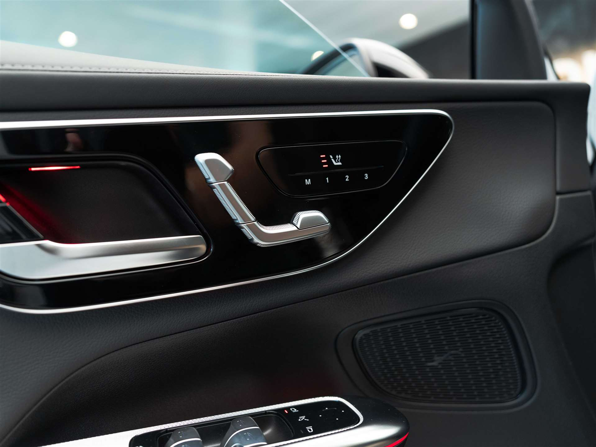 listing desktop thumbnail image 26