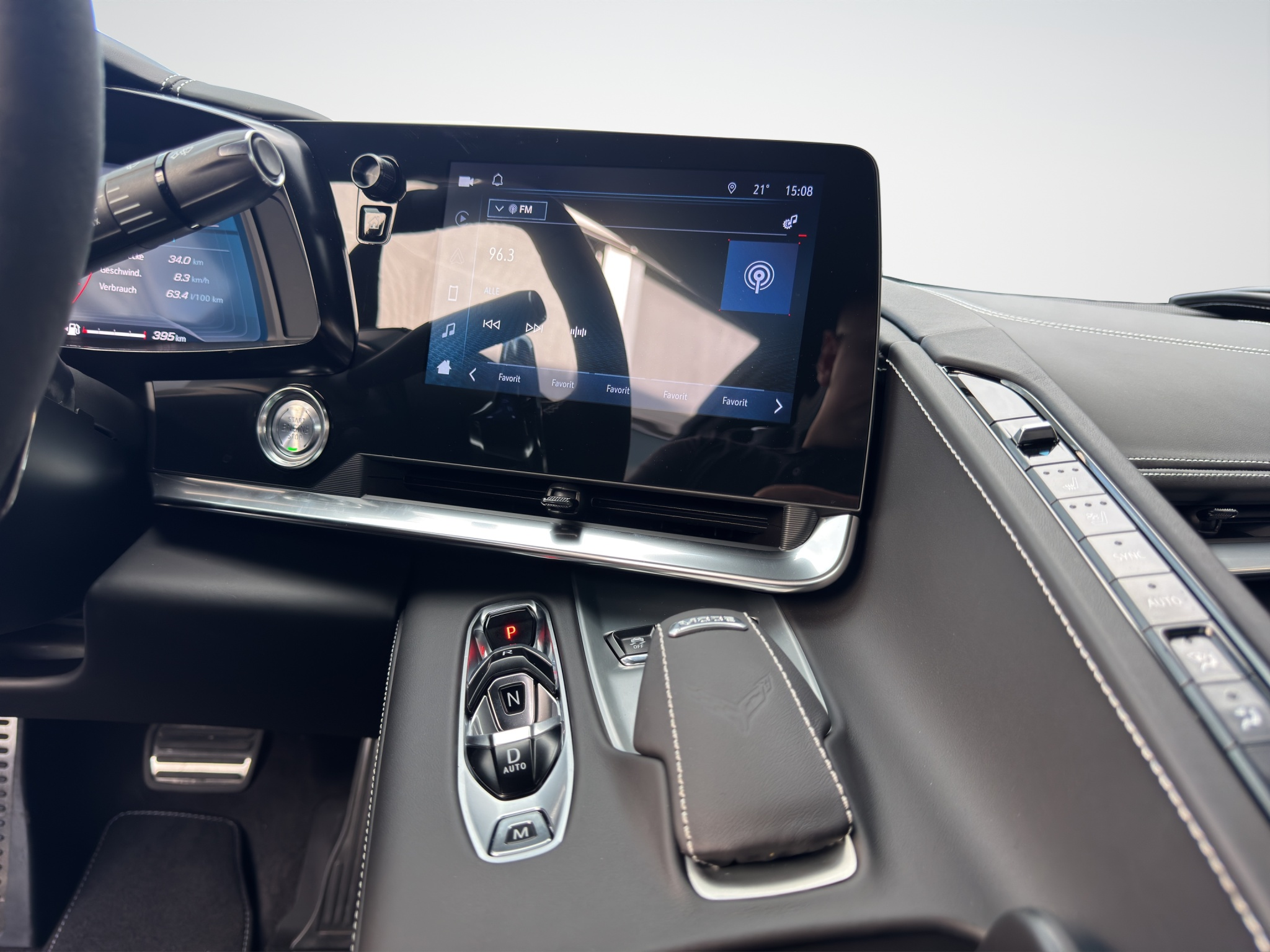 listing desktop thumbnail image 11