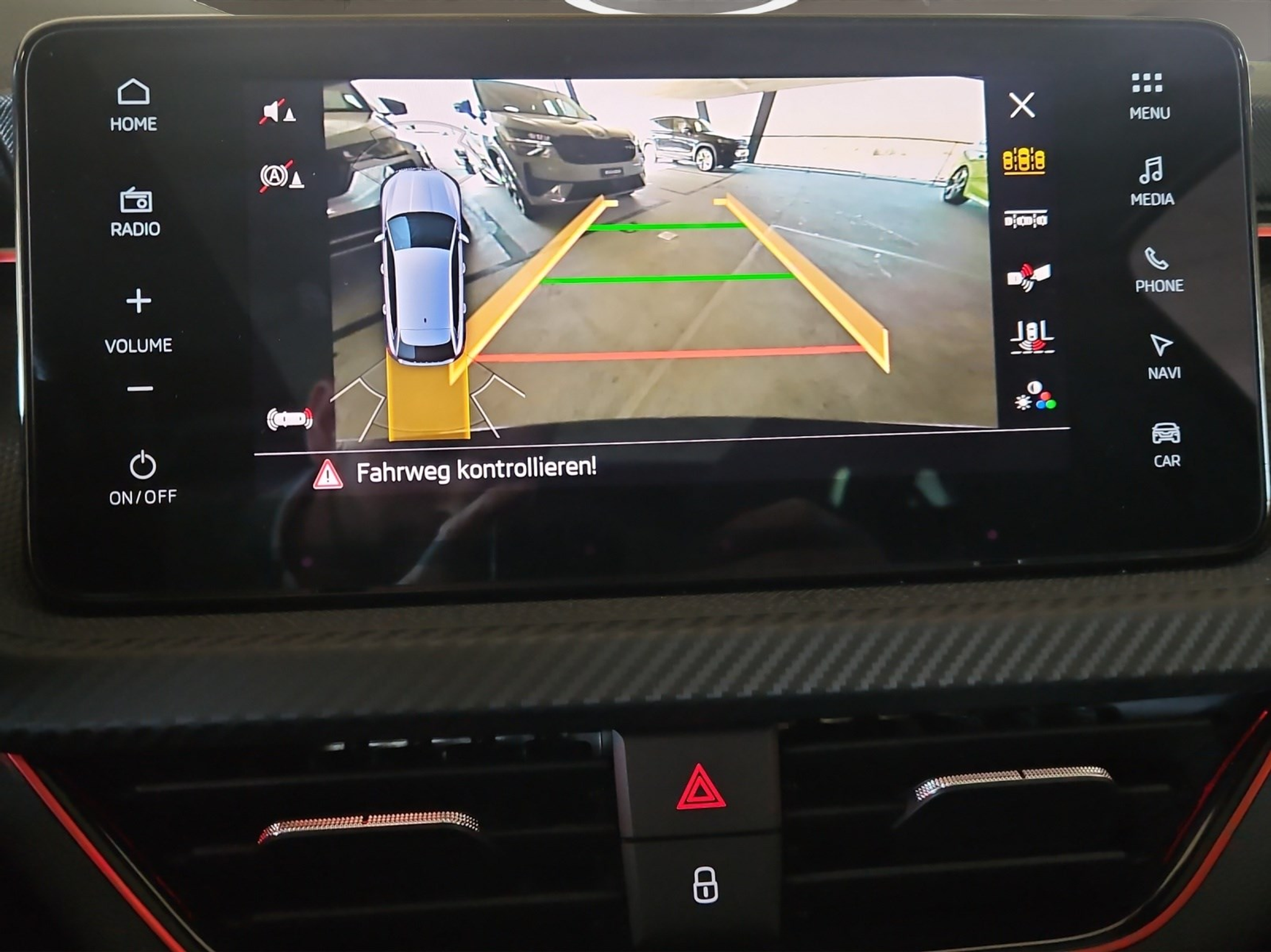 listing desktop thumbnail image 14