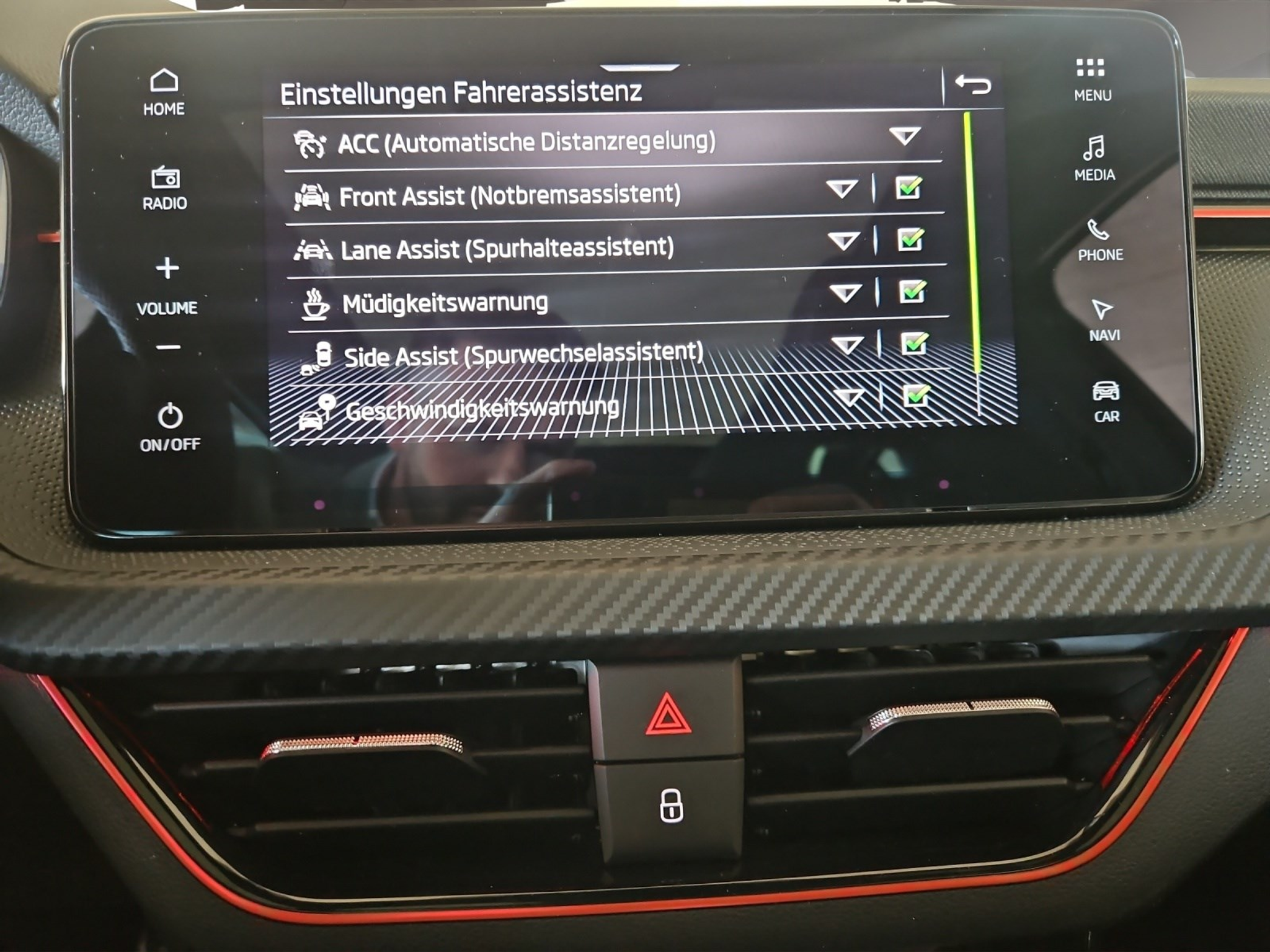 listing desktop thumbnail image 16