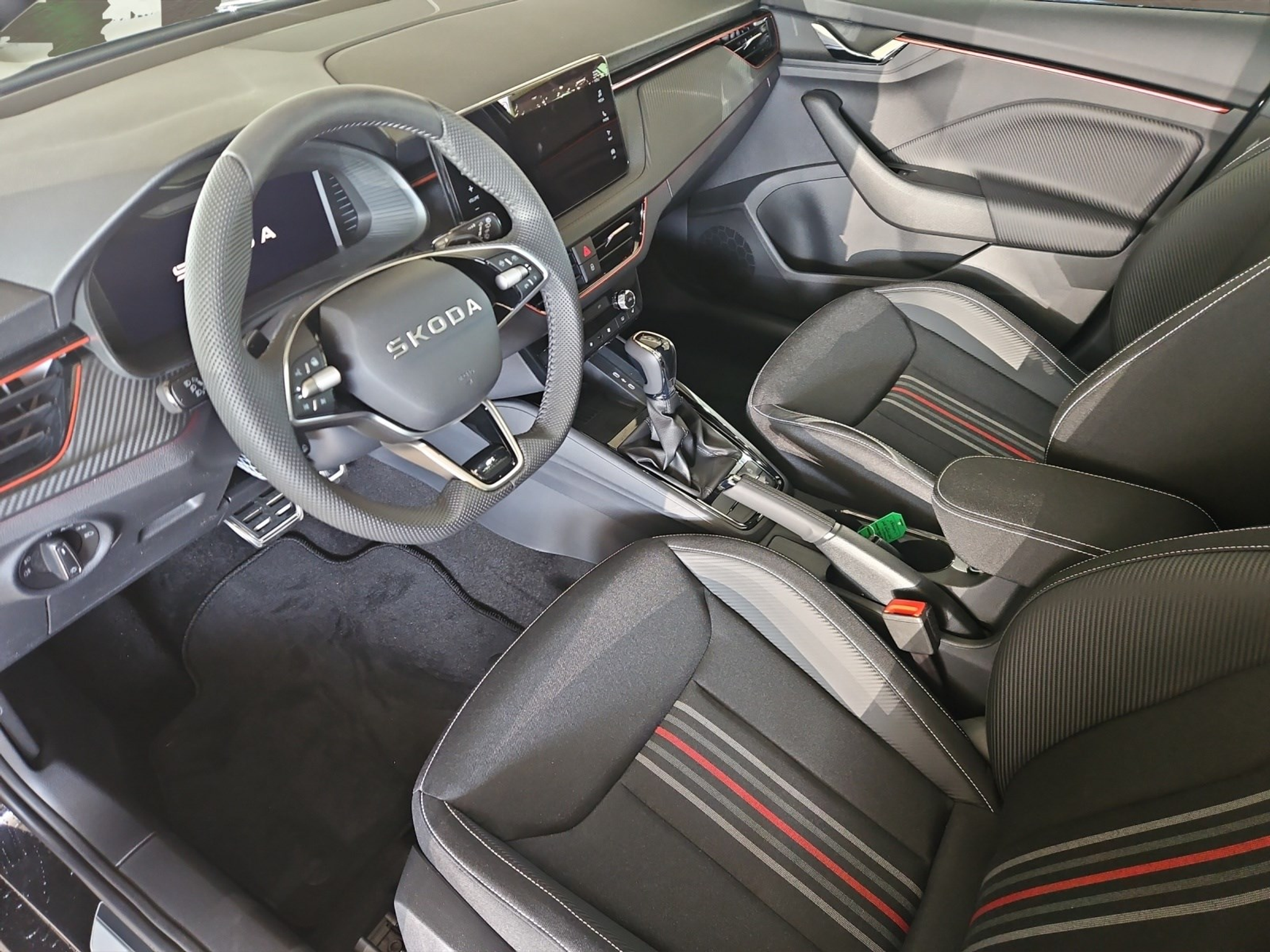 listing desktop thumbnail image 6