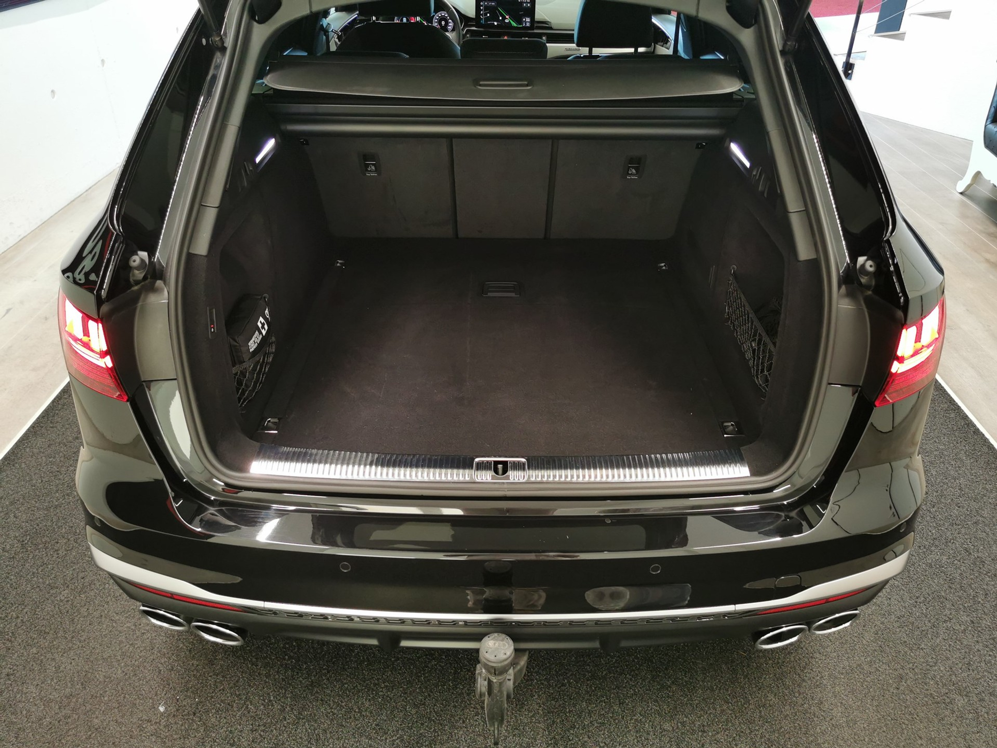 listing desktop thumbnail image 20