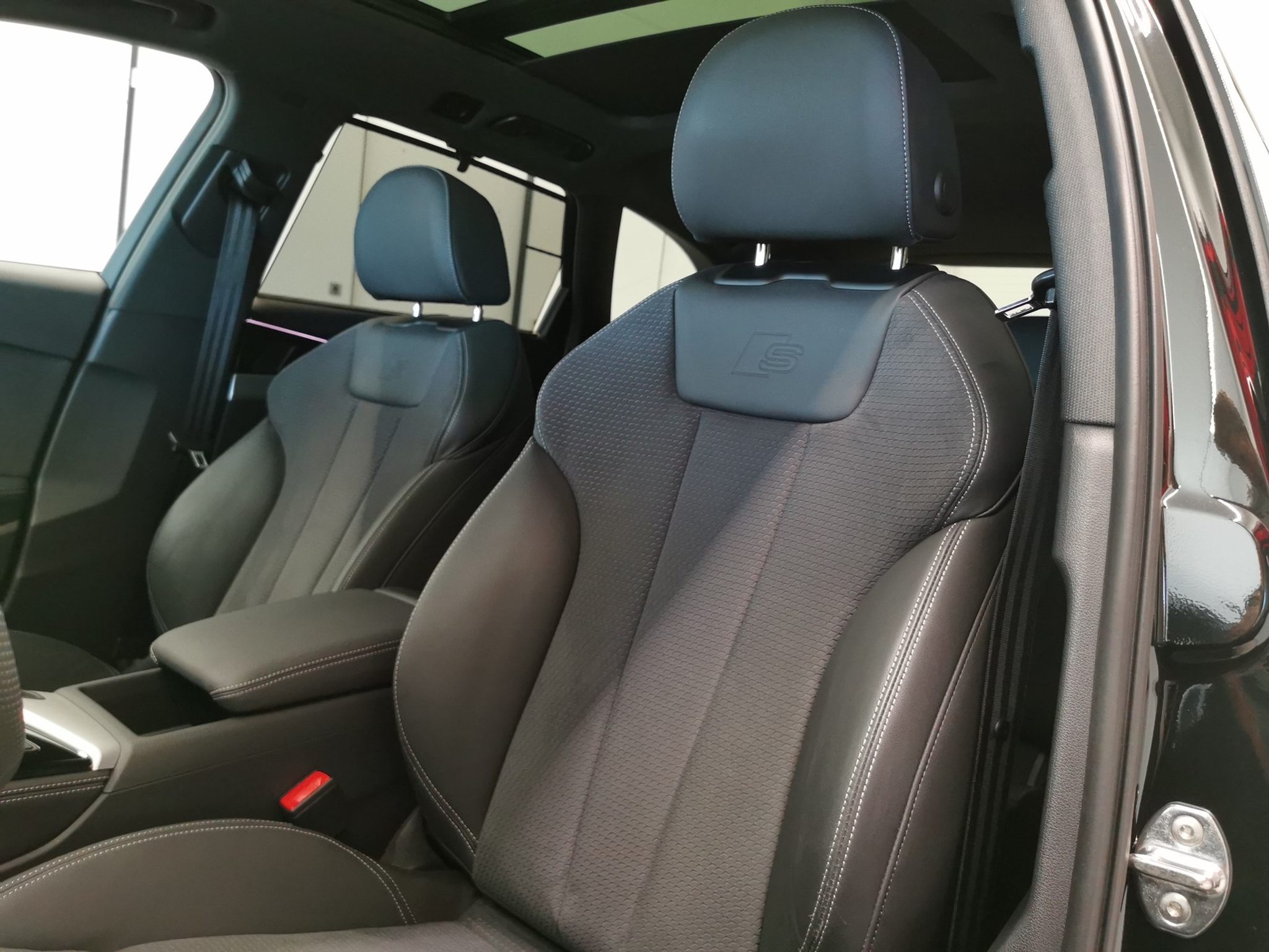 listing desktop thumbnail image 10