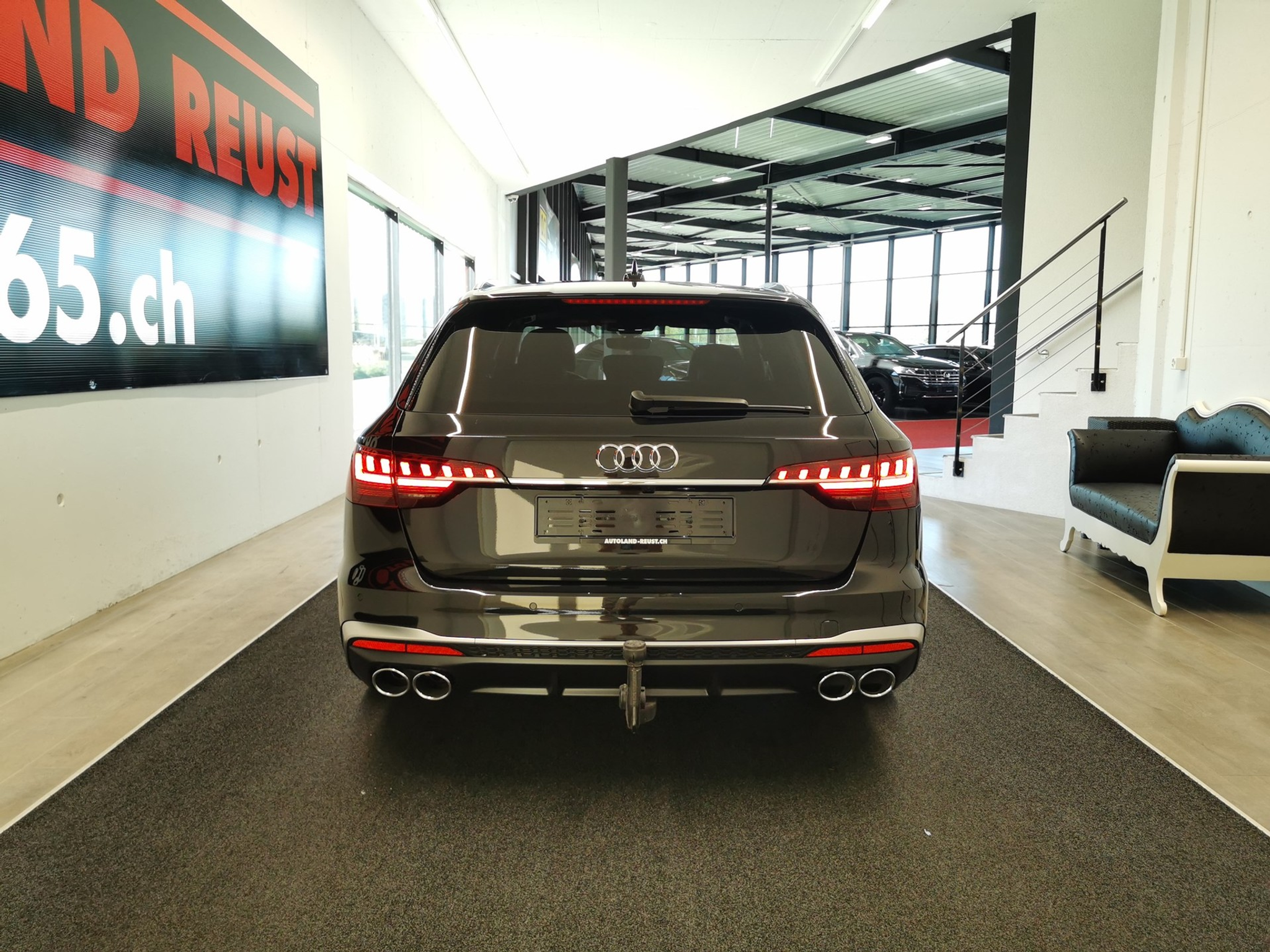 listing desktop thumbnail image 6